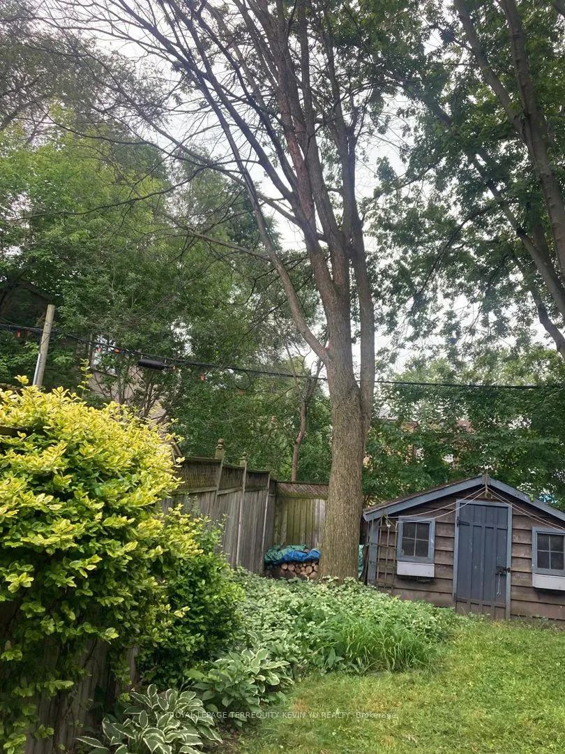 23 Kenneth Avenue