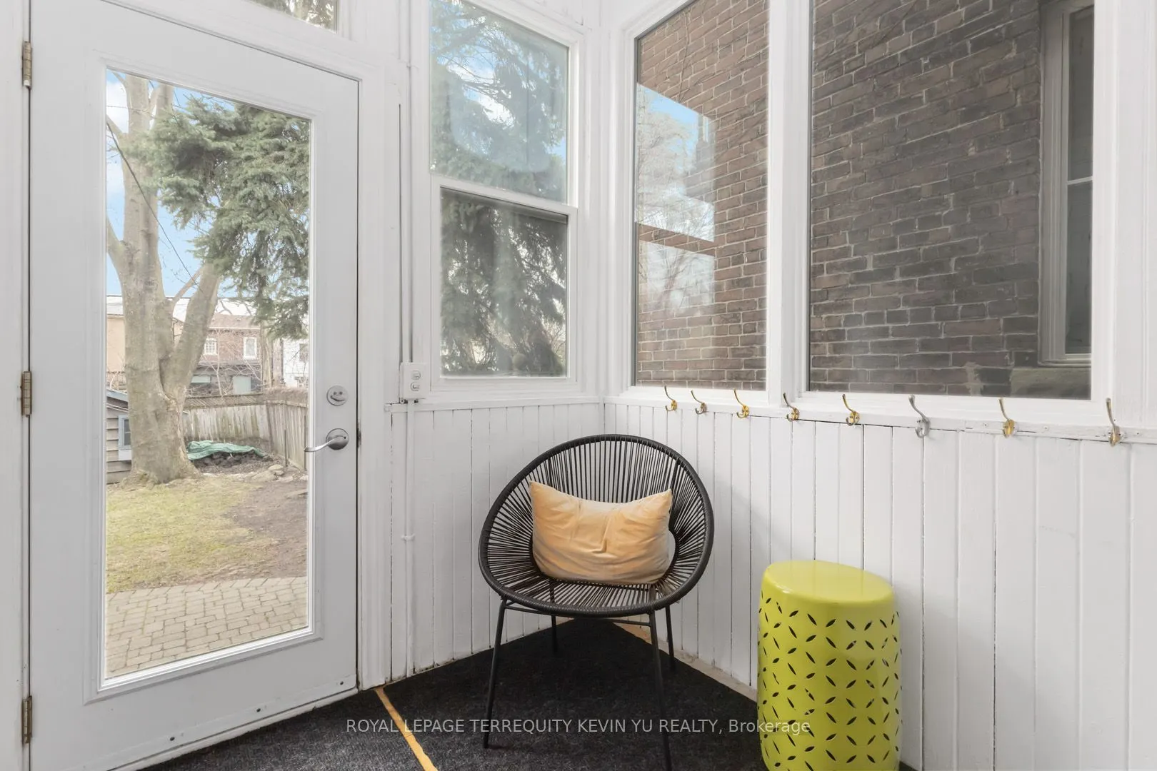23 Kenneth Avenue