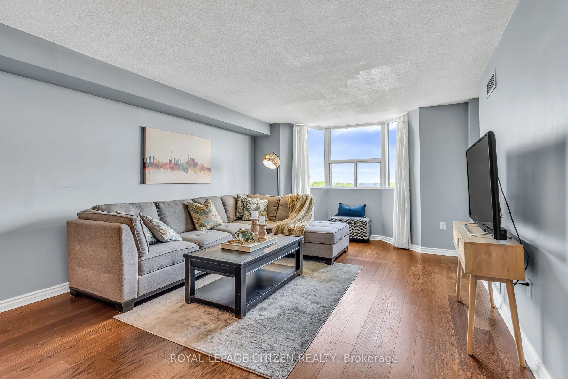 3845 Lake Shore Boulevard W, #710