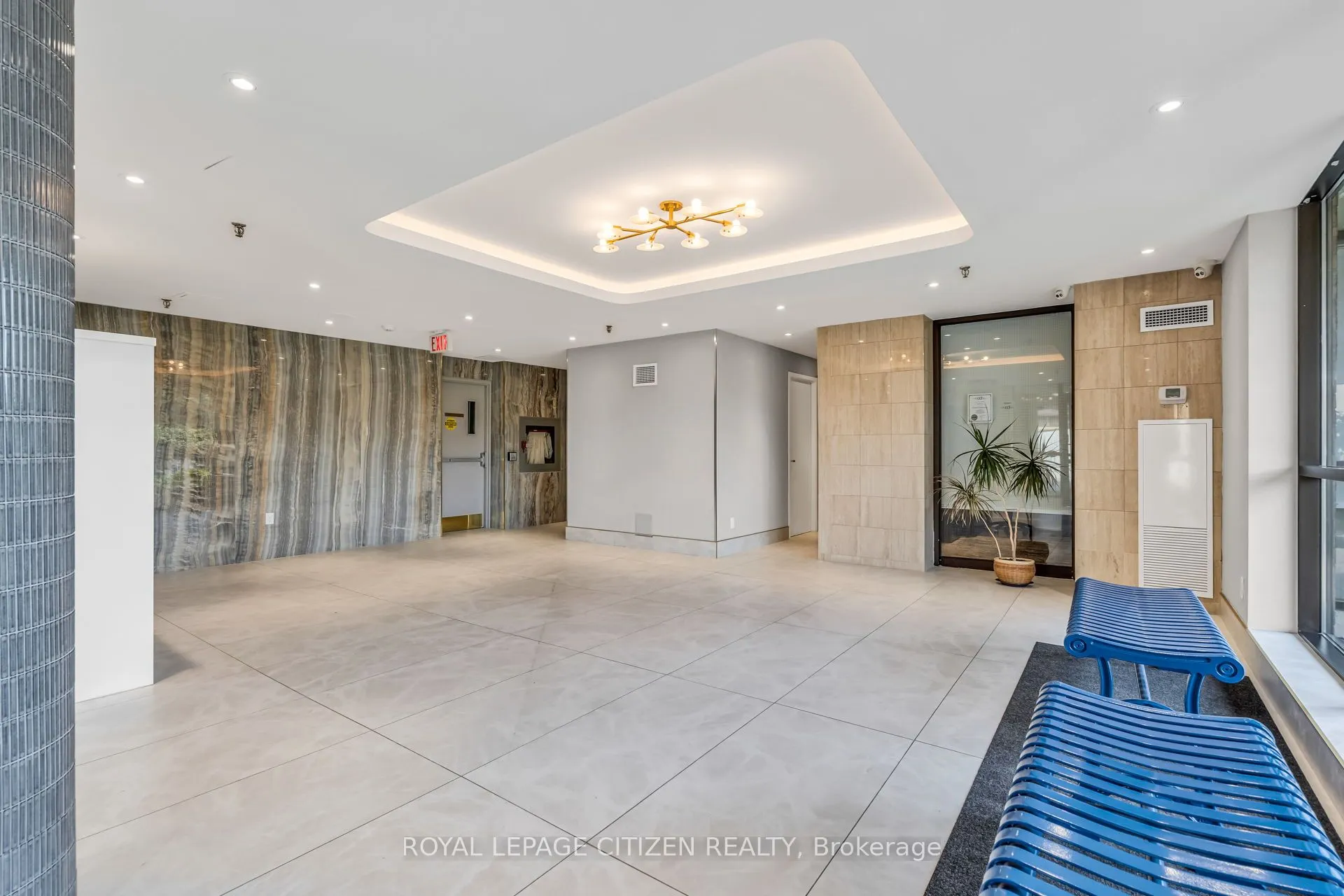 3845 Lake Shore Boulevard W, #710