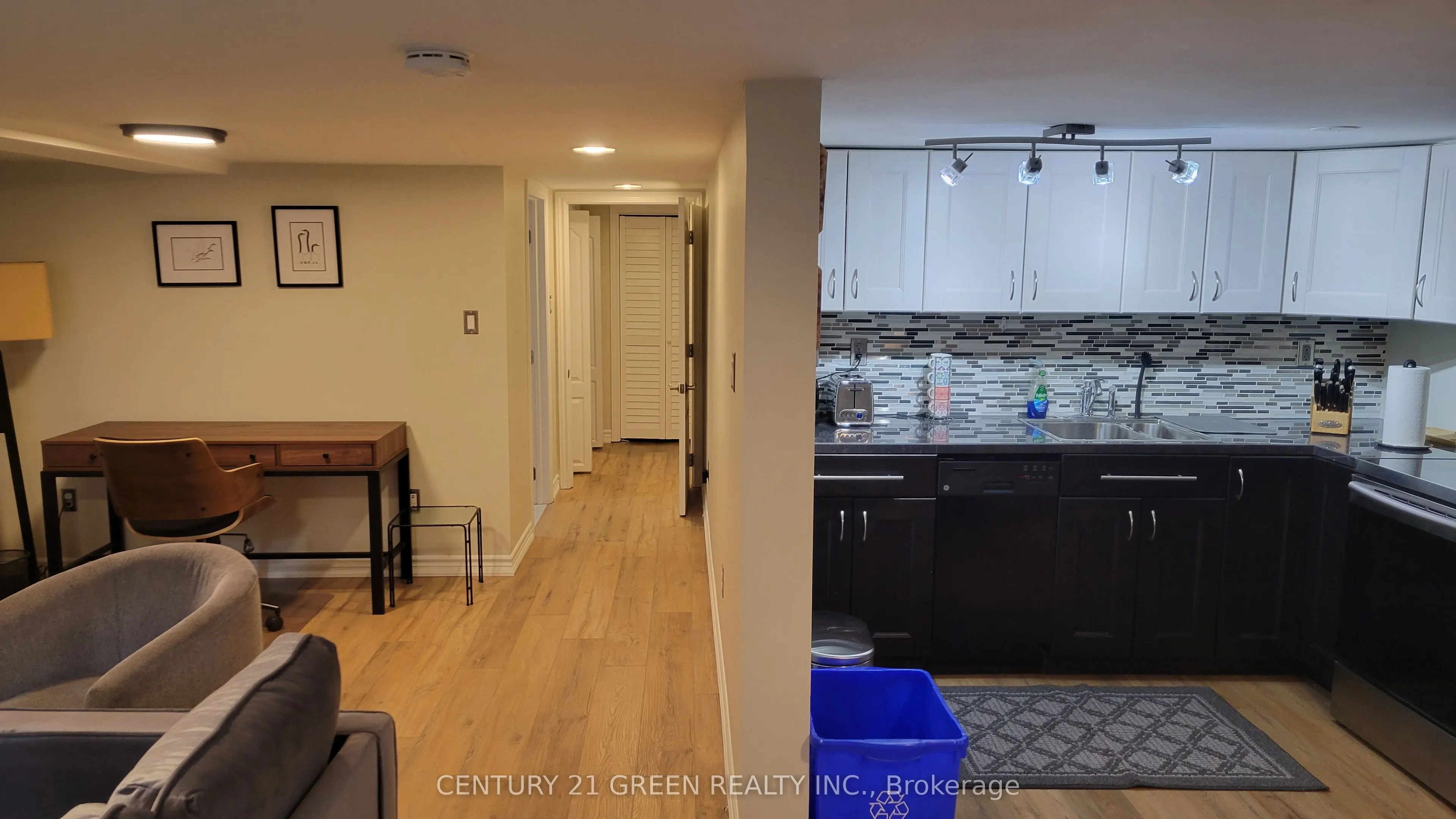 58 South Kingsway Way