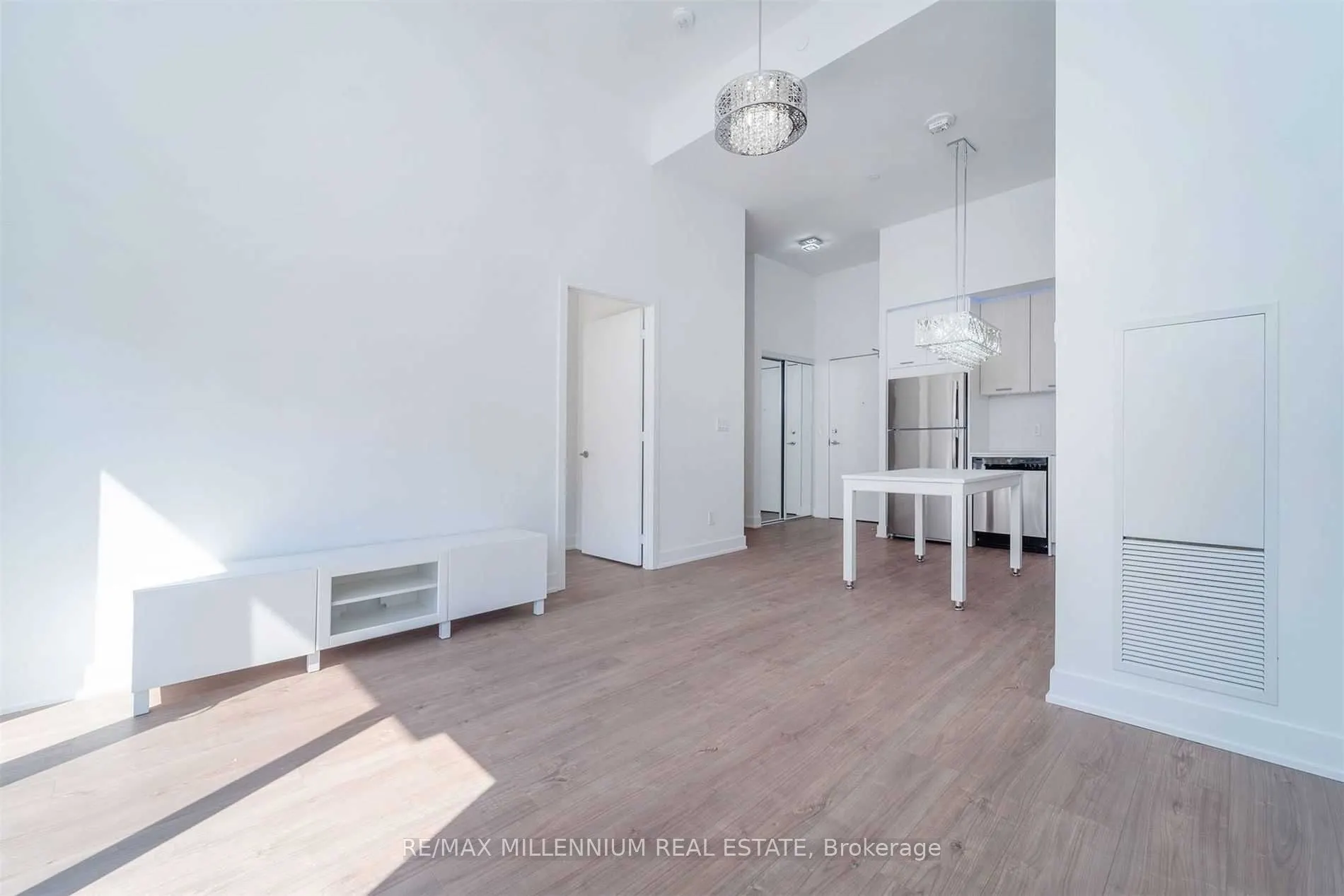 180 Veterans Drive, #102