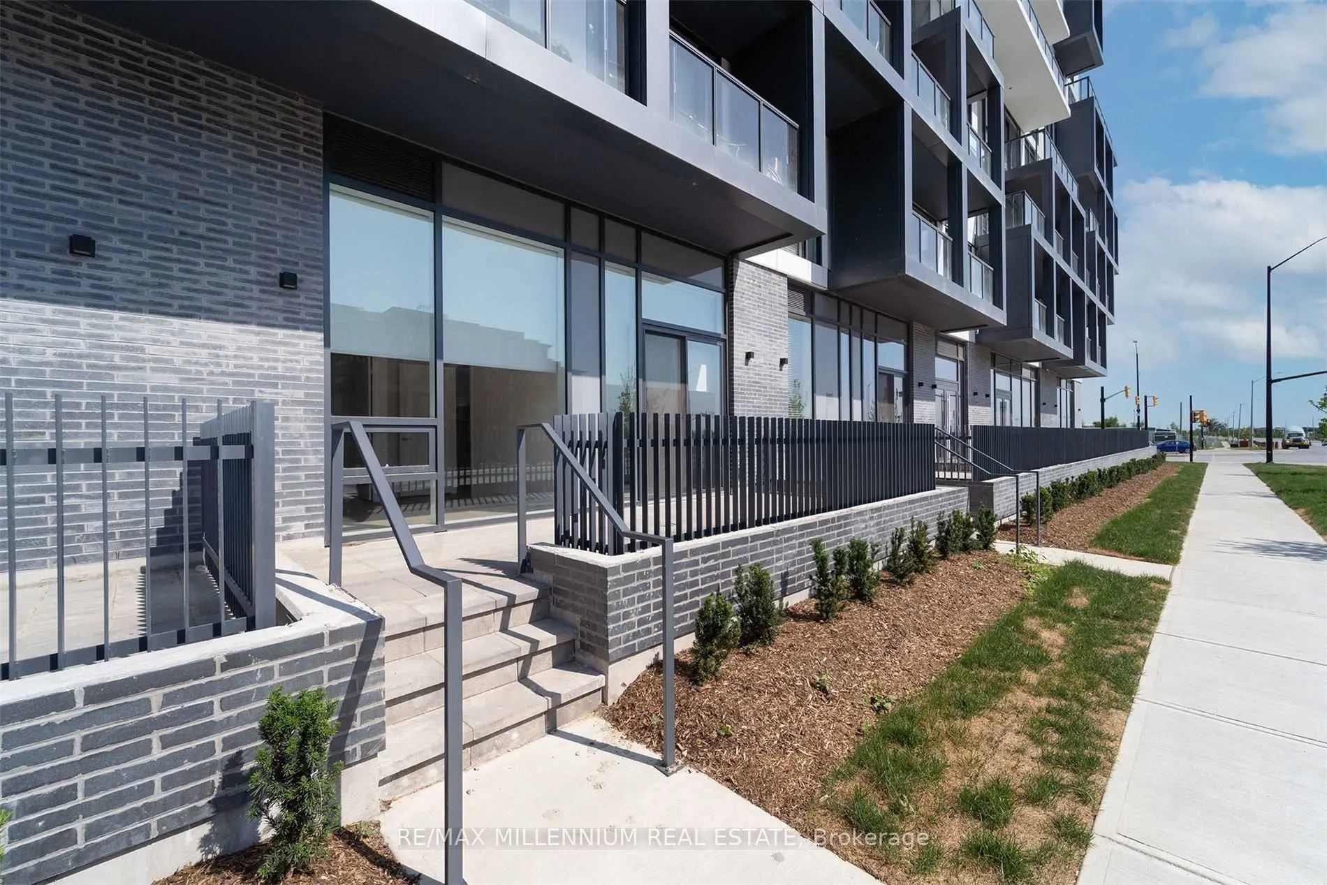 180 Veterans Drive, #102