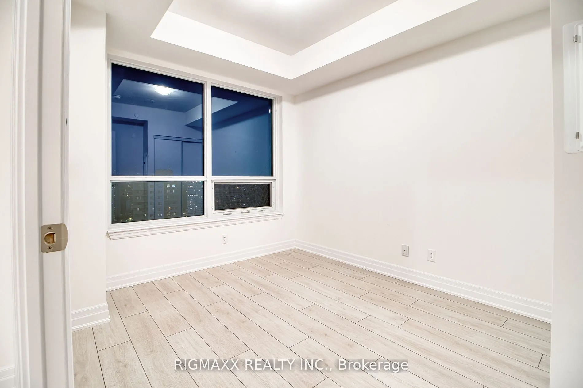 30 Elm Drive W, #1503