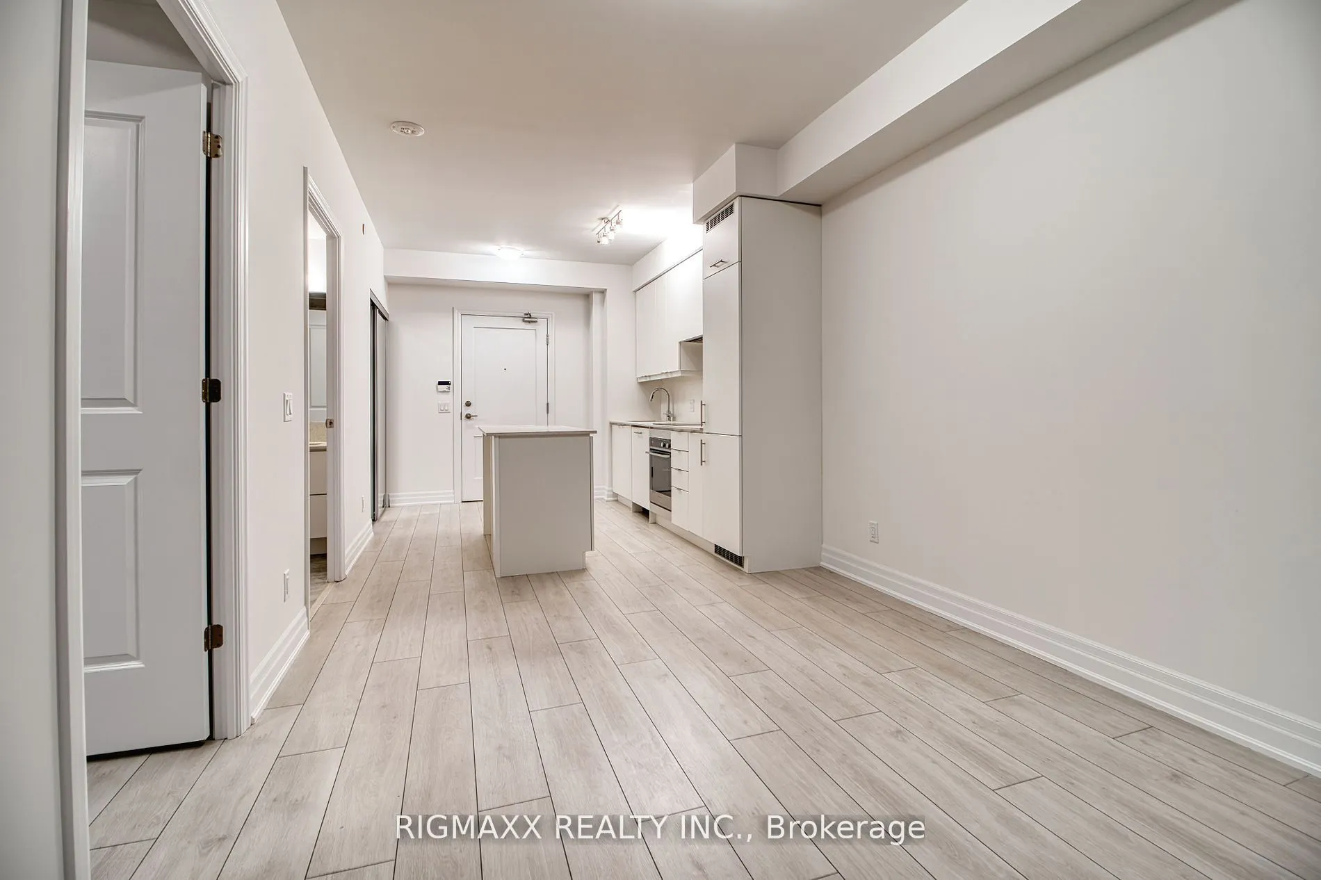 30 Elm Drive W, #1503