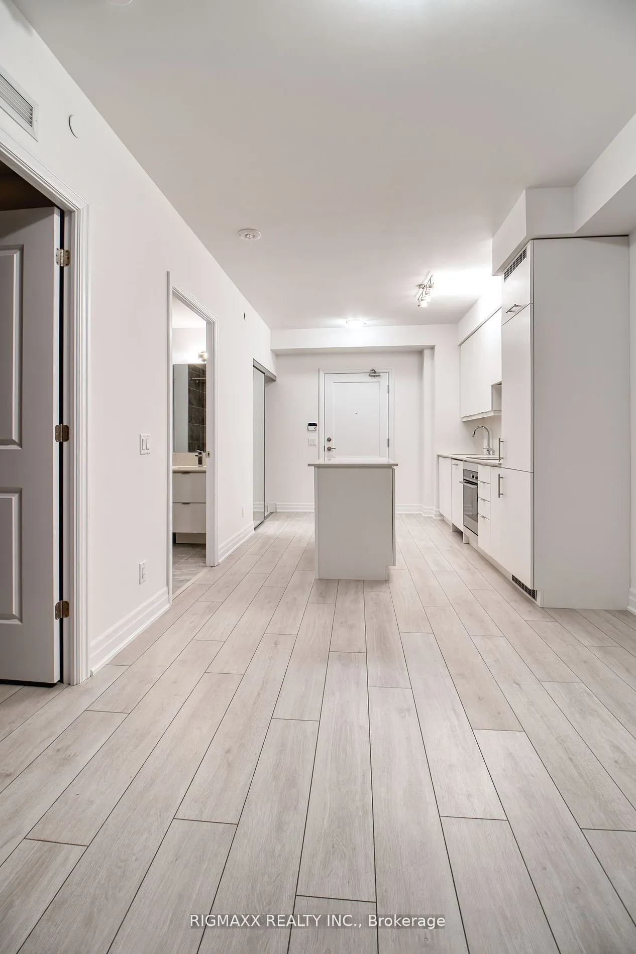30 Elm Drive W, #1503