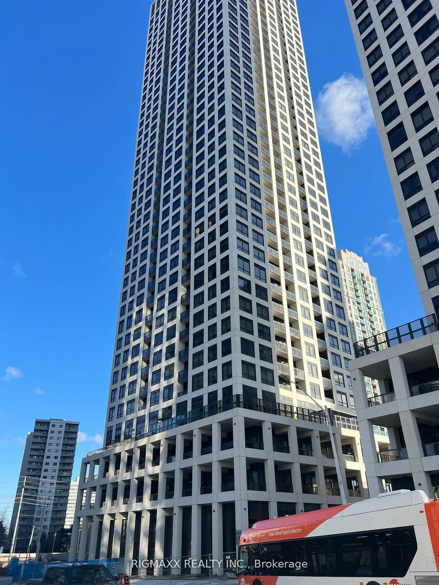 30 Elm Drive W, #1503