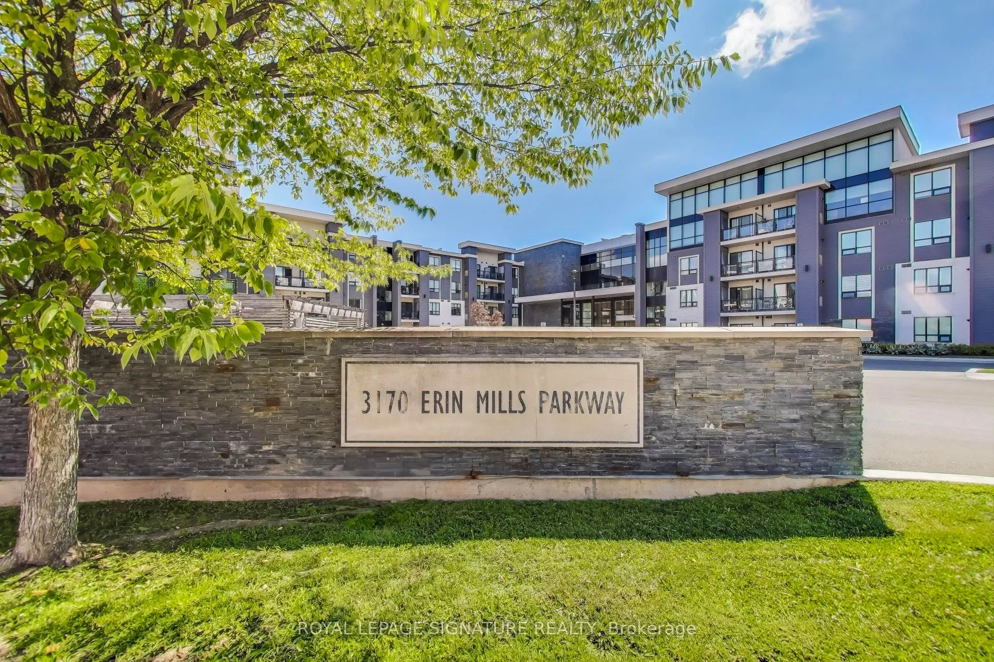 3170 Erin Mills Parkway, #405