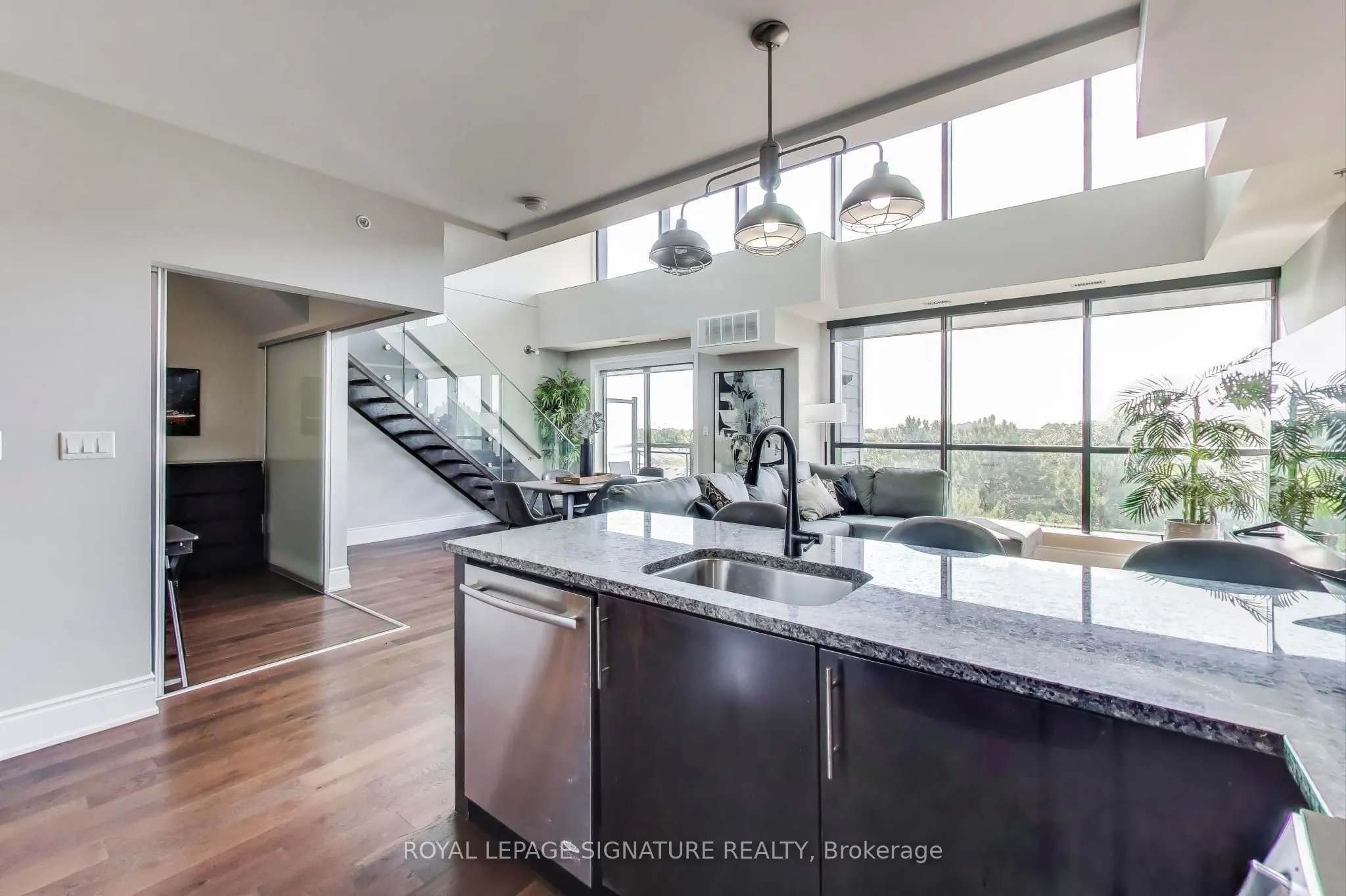 3170 Erin Mills Parkway, #405