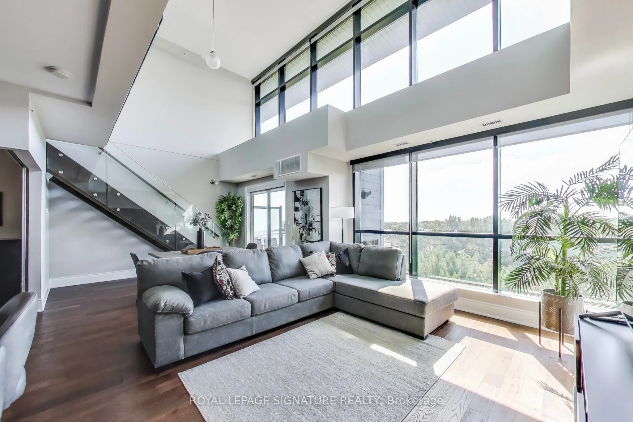 3170 Erin Mills Parkway, #405