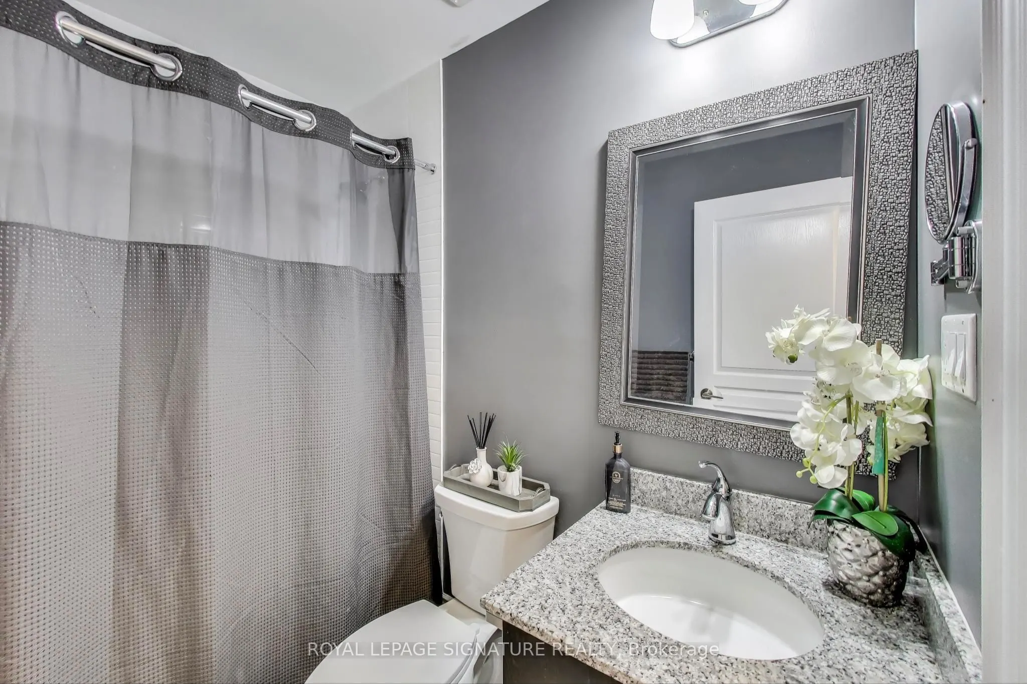 3170 Erin Mills Parkway, #405