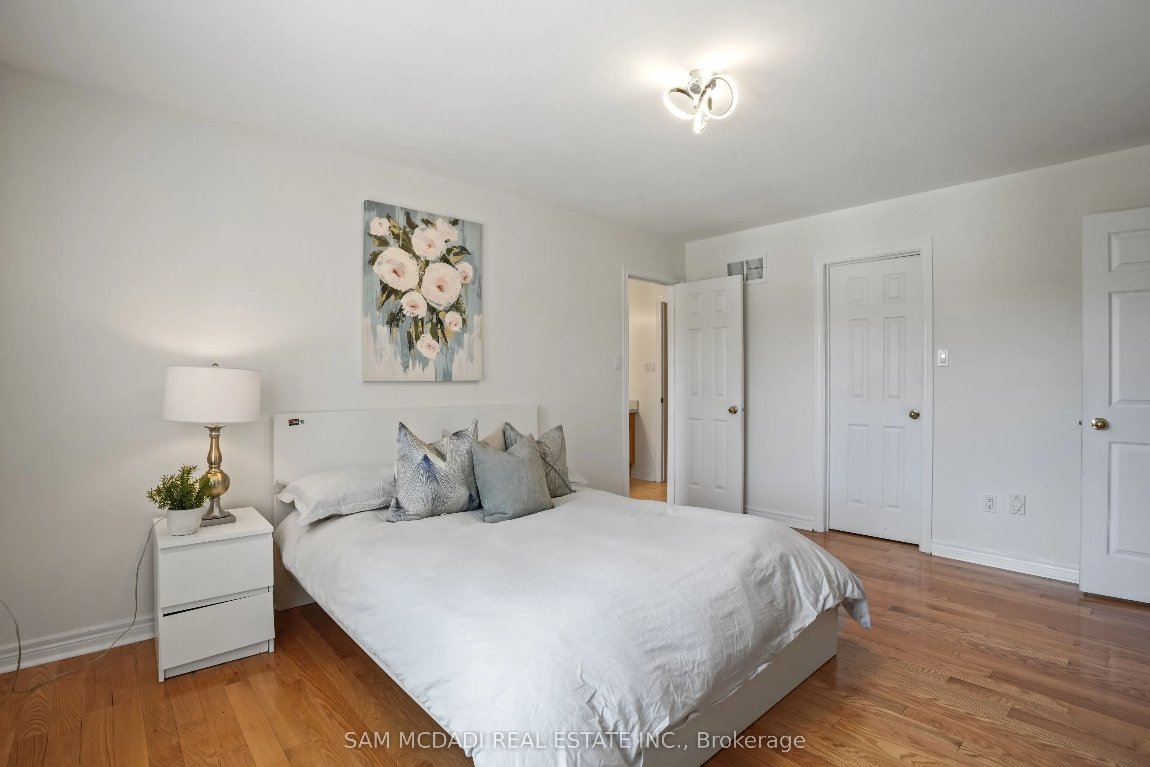 1541 Portsmouth Place