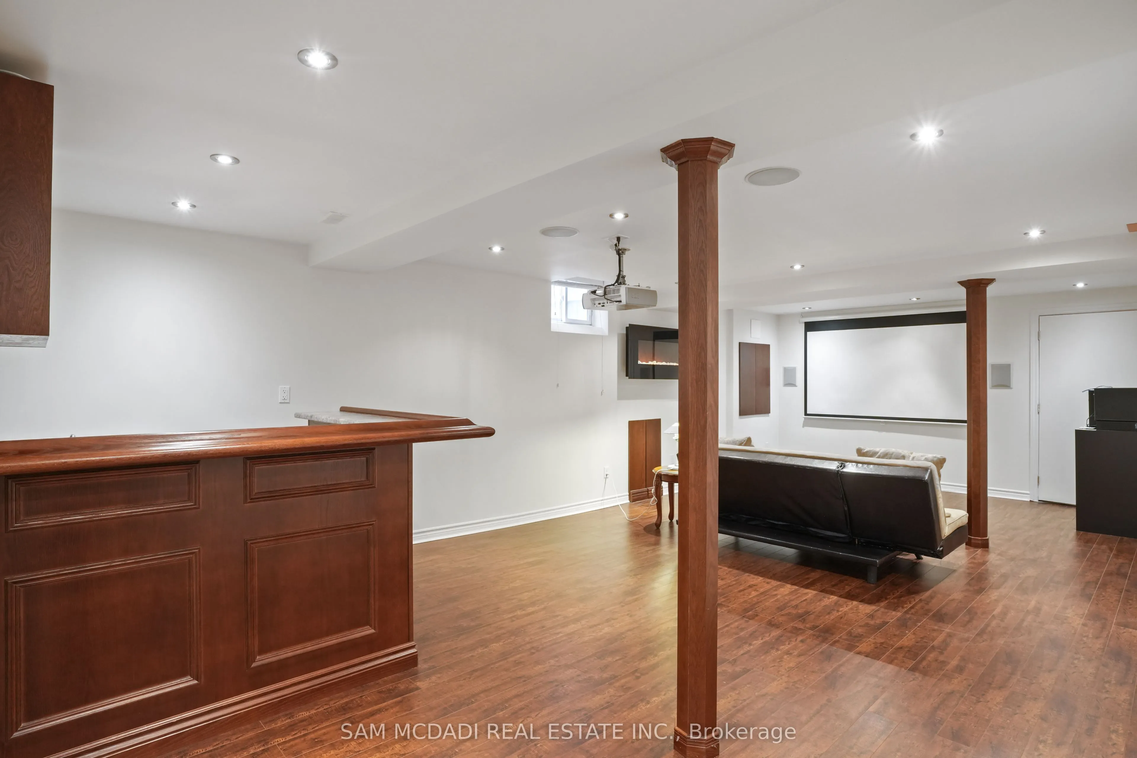 1541 Portsmouth Place