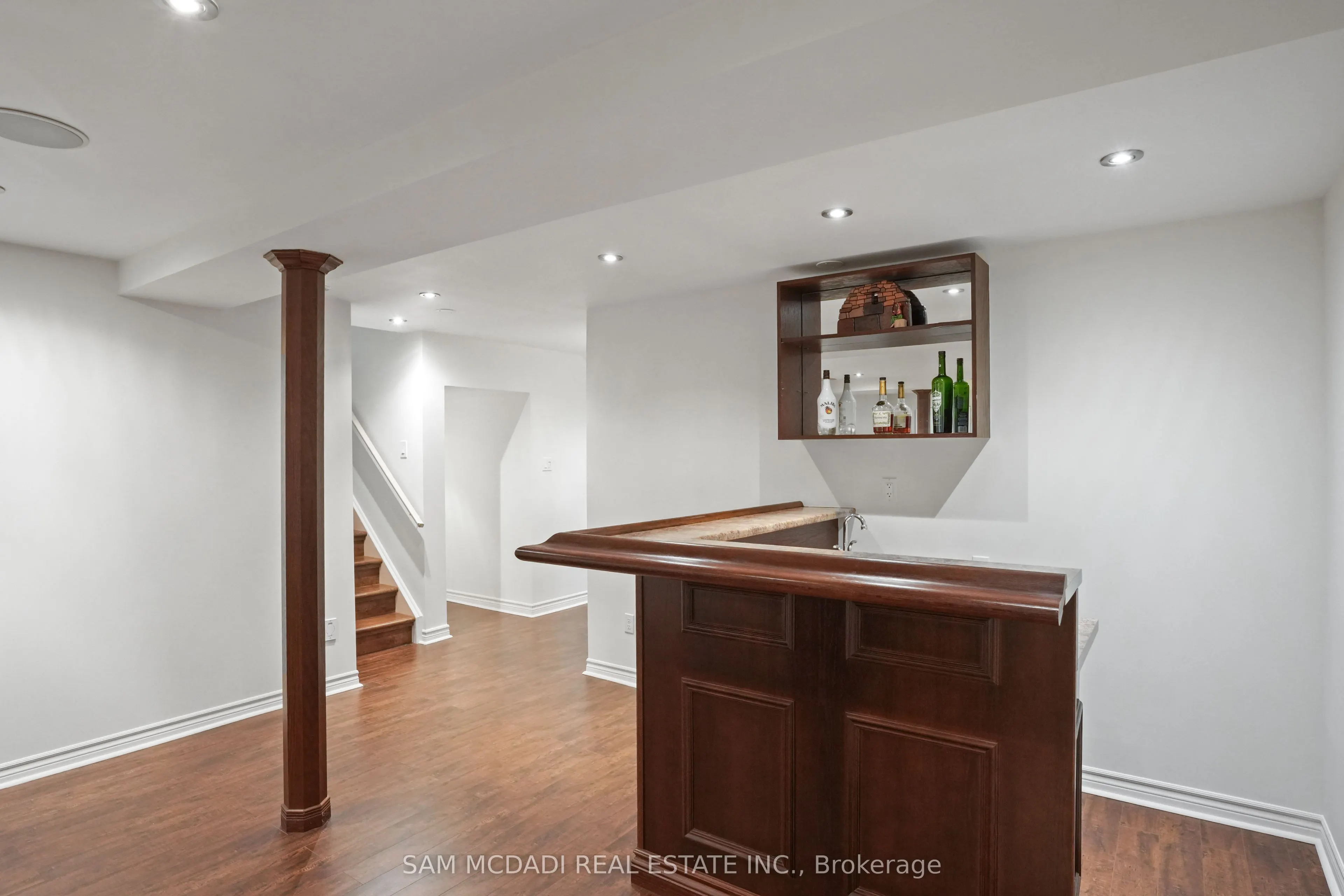 1541 Portsmouth Place