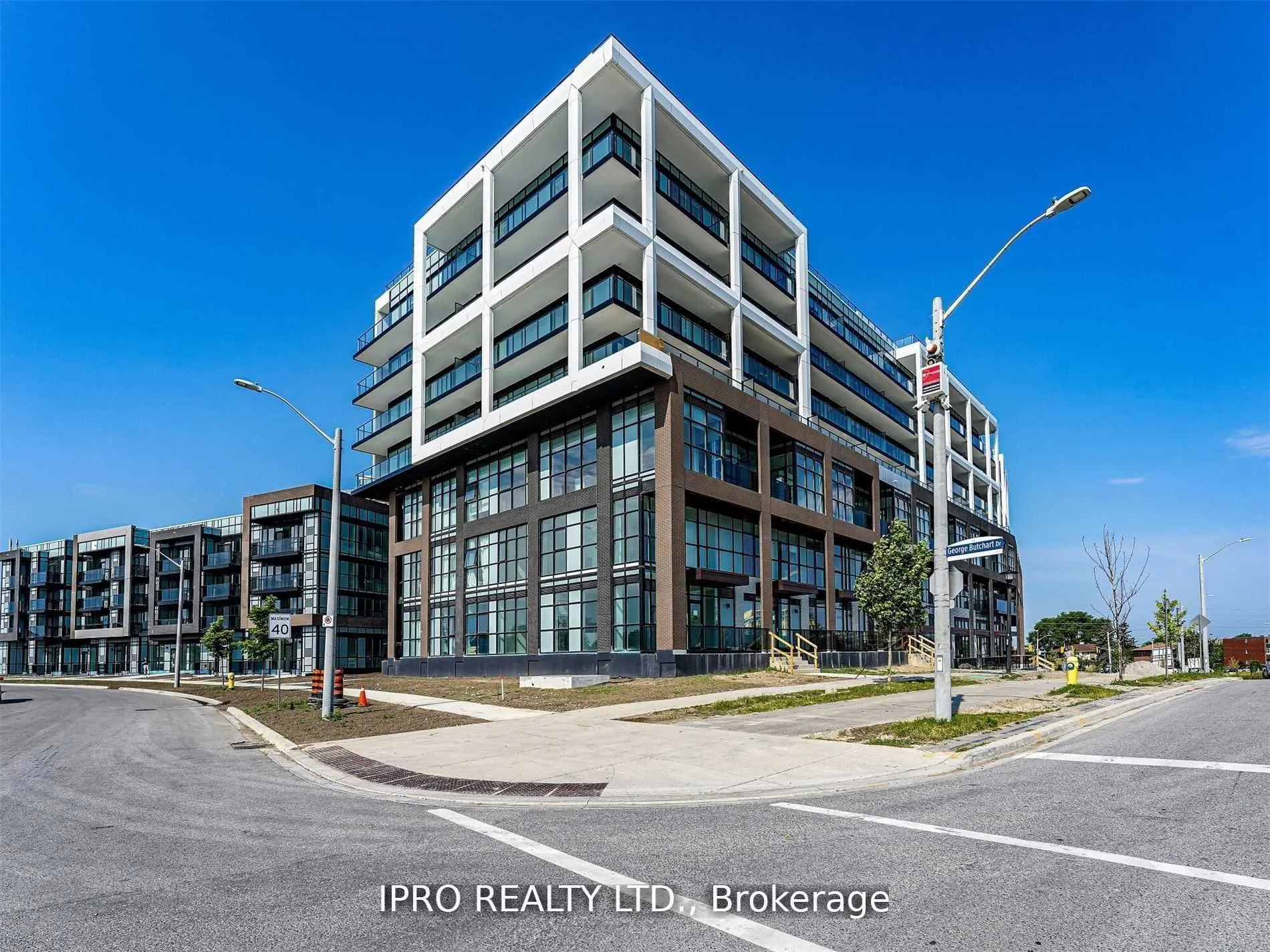 60 George Butchart Drive, #508