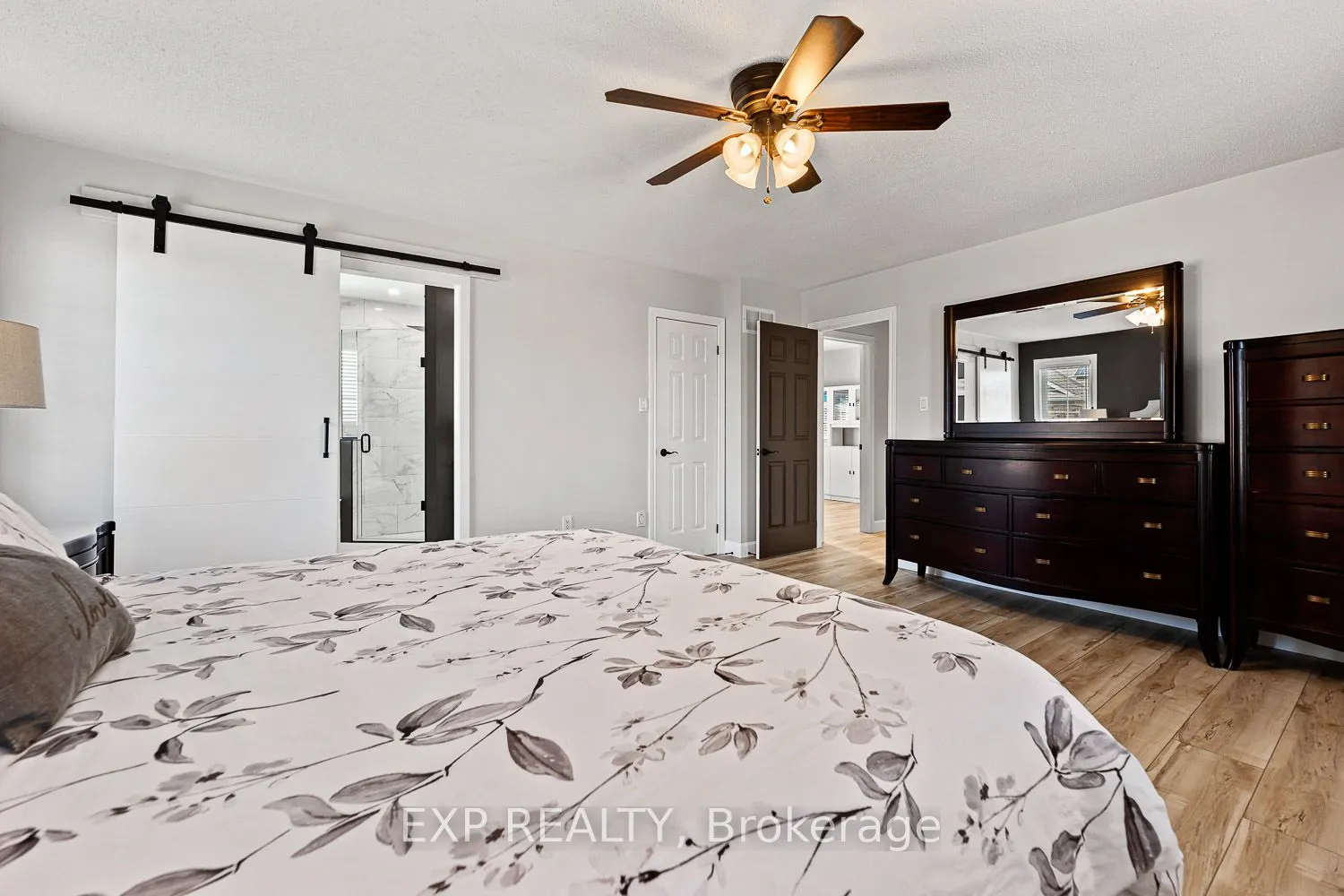 46 Emily Carr Crescent