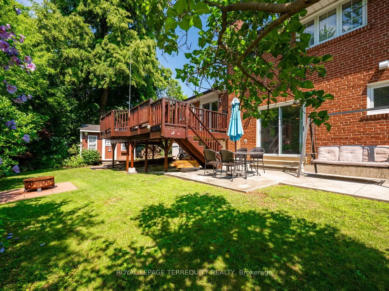 21 Pylon Place