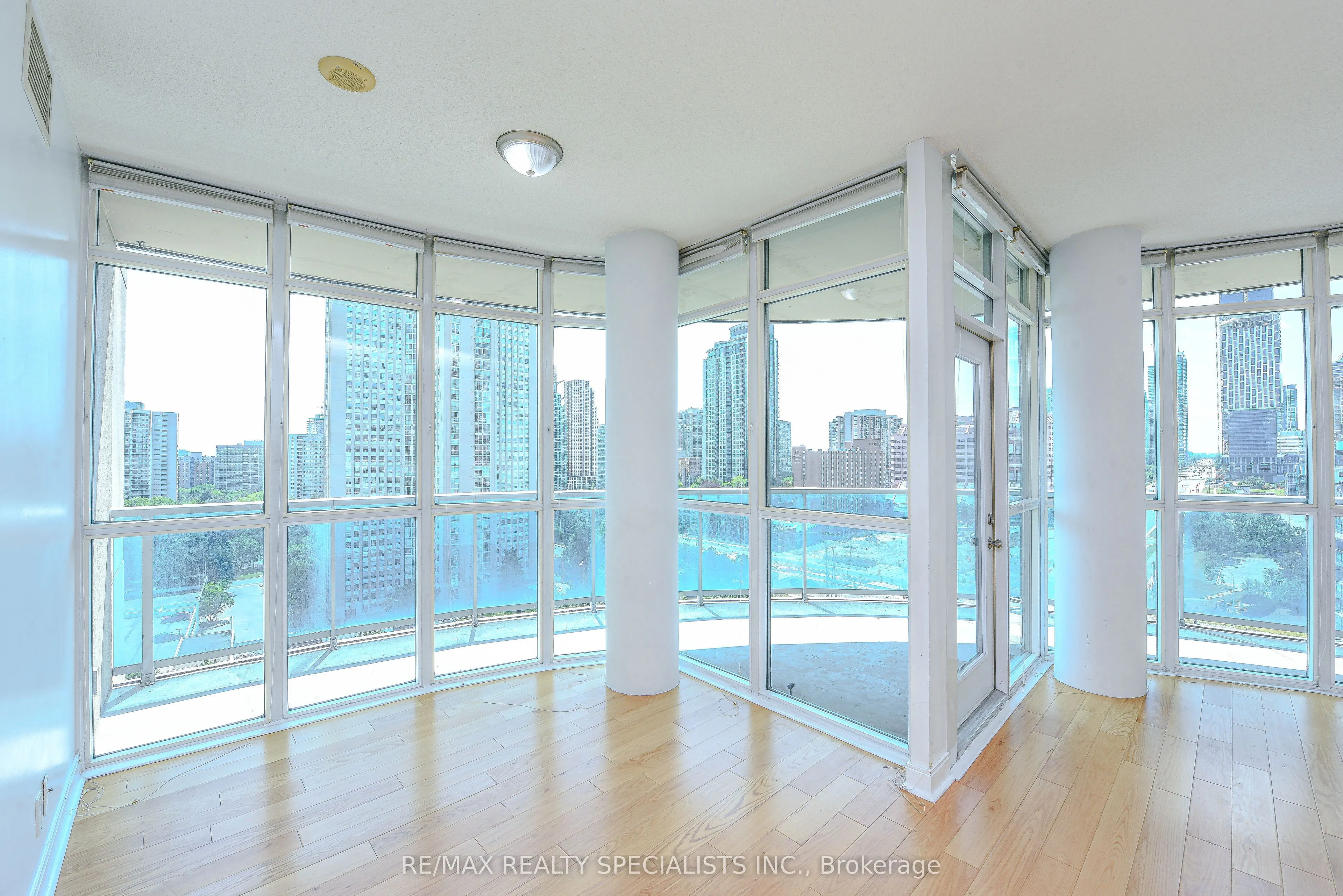 70 Absolute Avenue, #1206