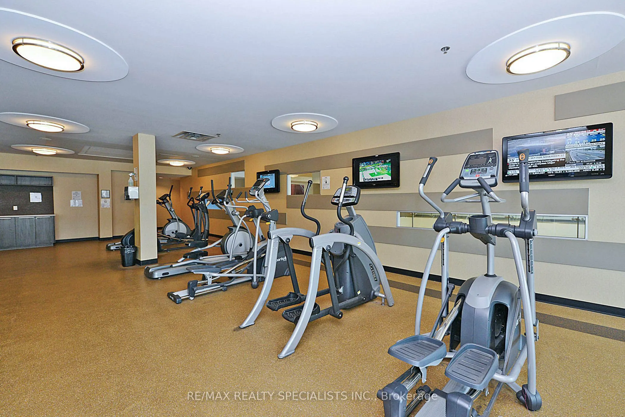 70 Absolute Avenue, #1206