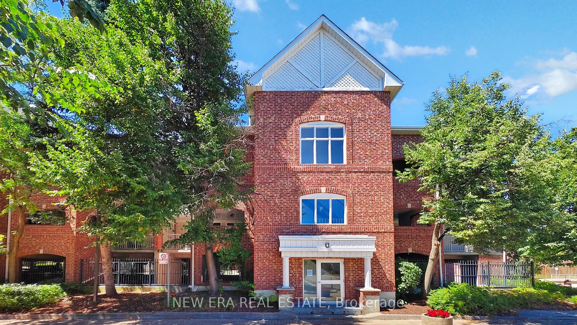 75 Bristol Road E, #199
