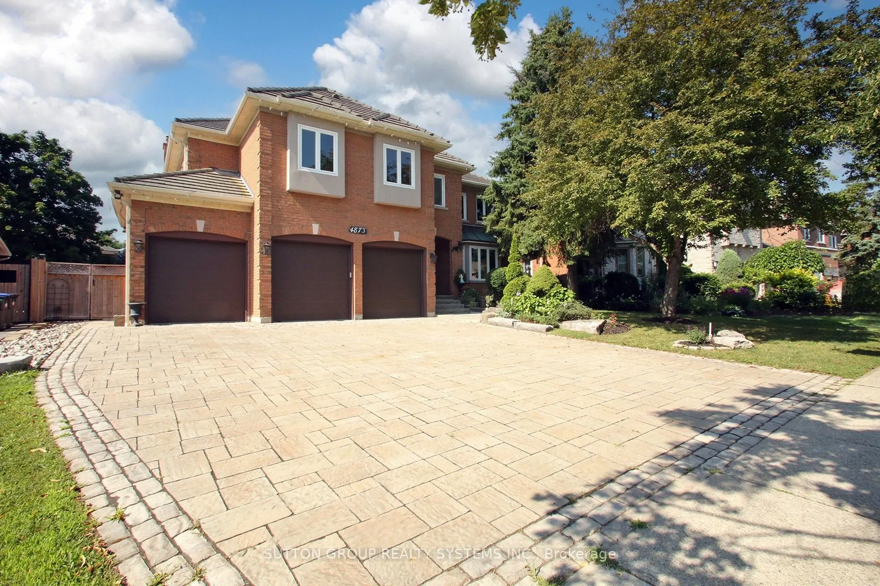 4873 Forest Hill Drive
