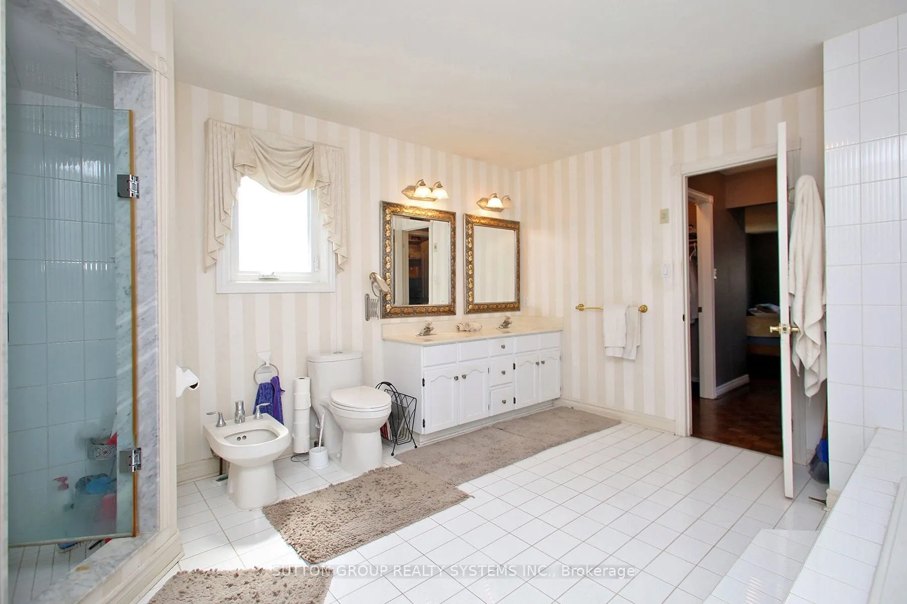 4873 Forest Hill Drive