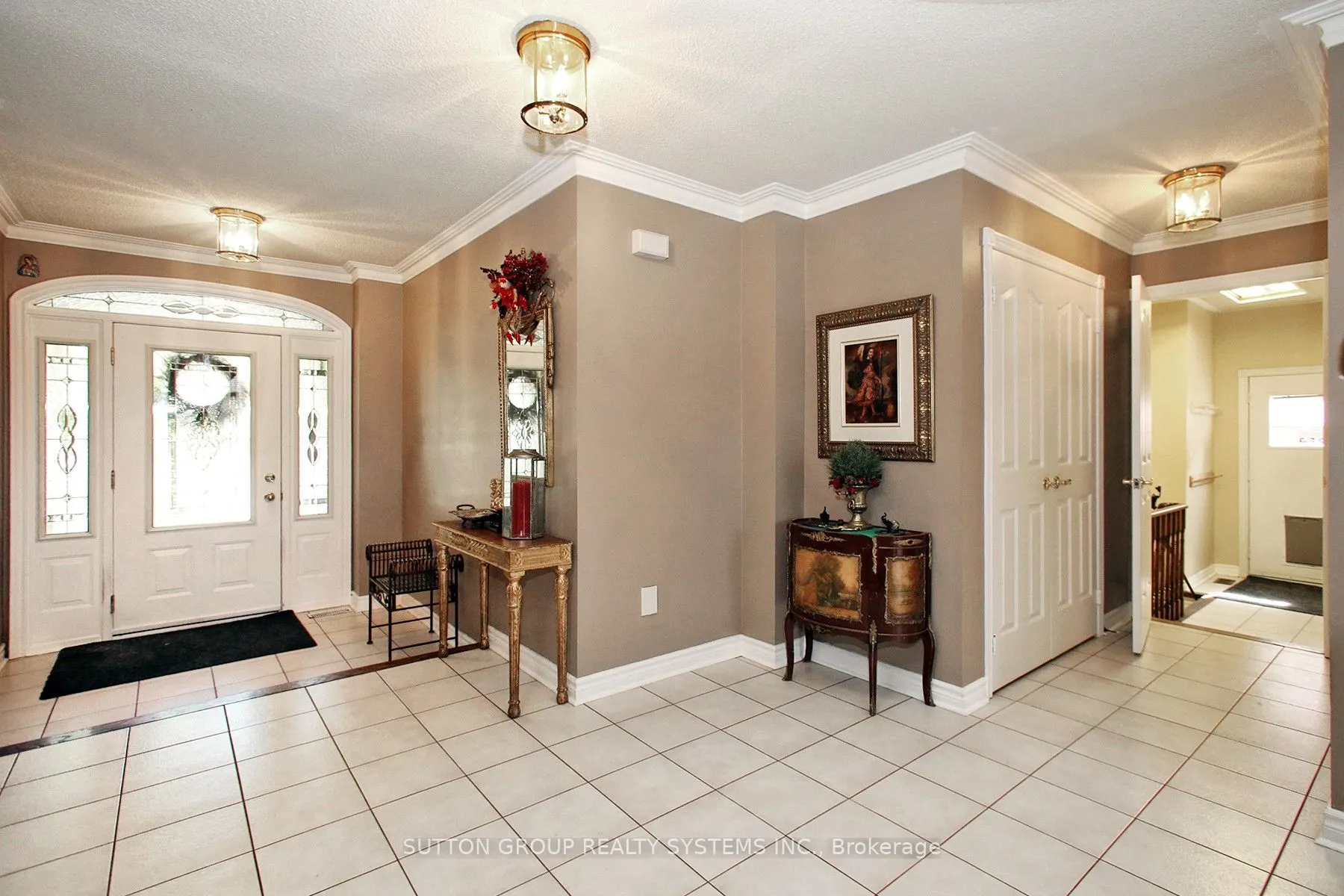 4873 Forest Hill Drive