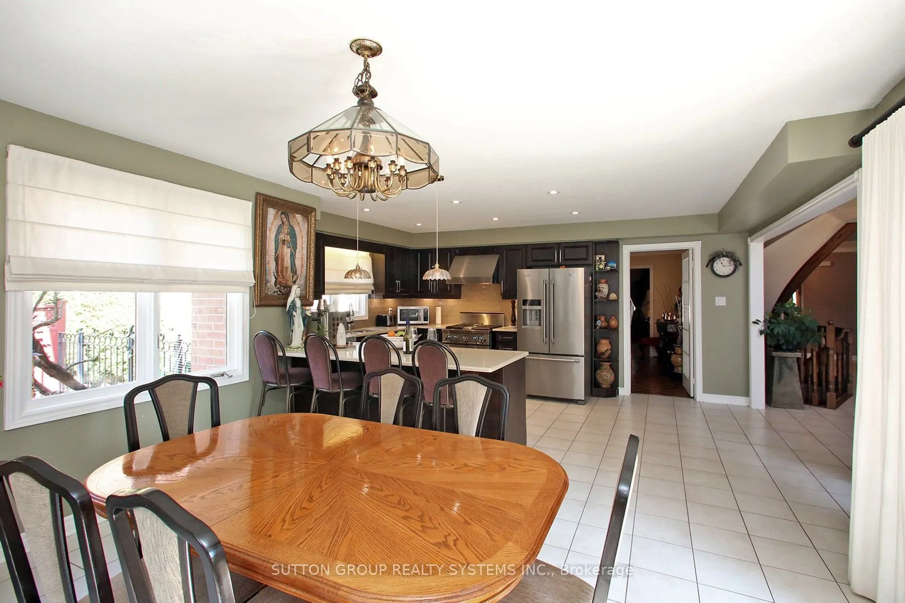 4873 Forest Hill Drive