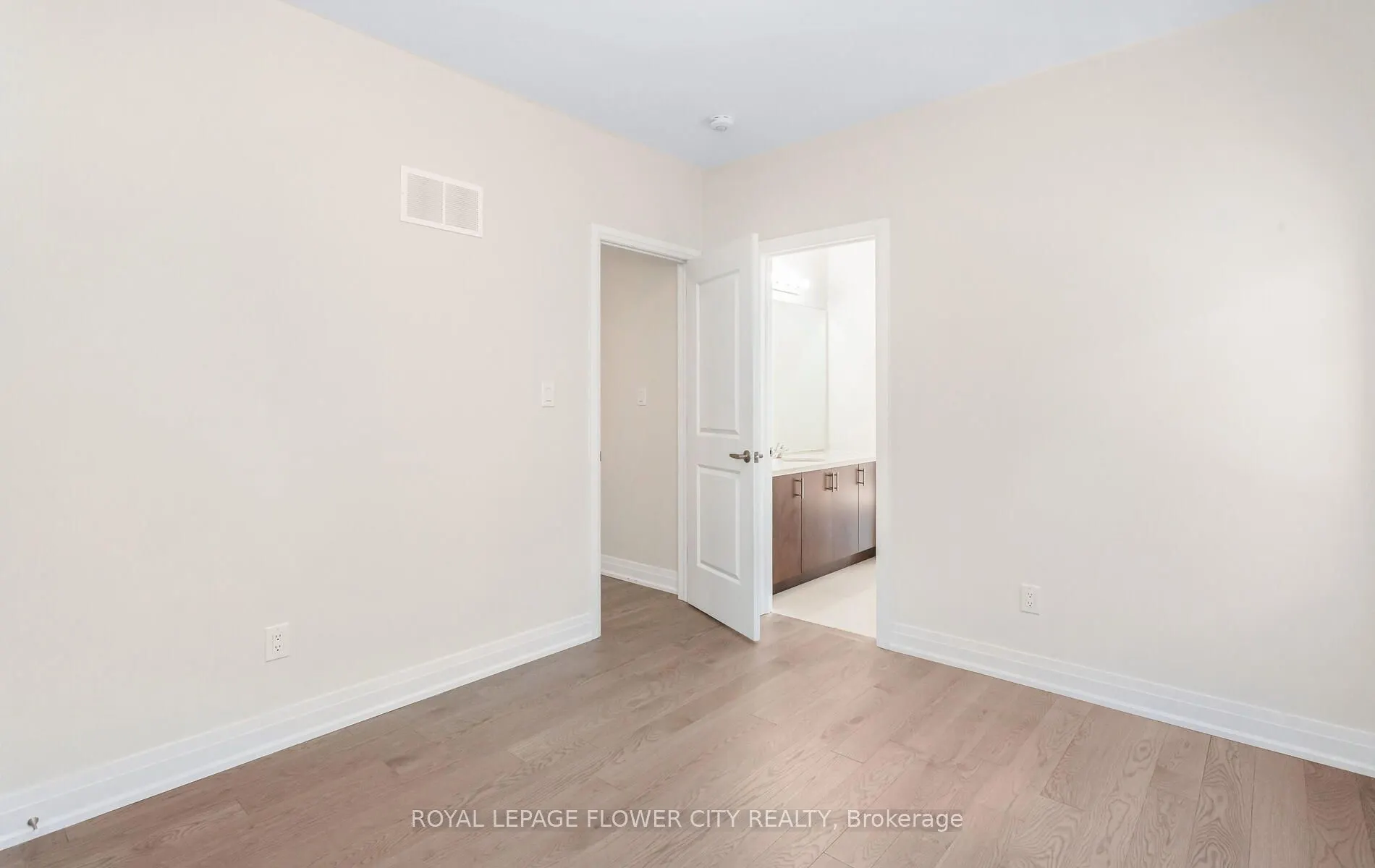 44 Royal Fern Crescent