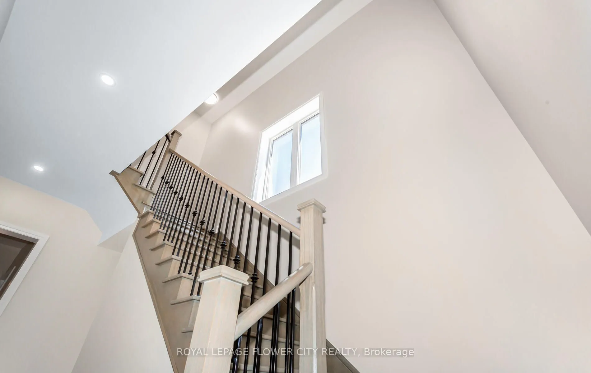 44 Royal Fern Crescent