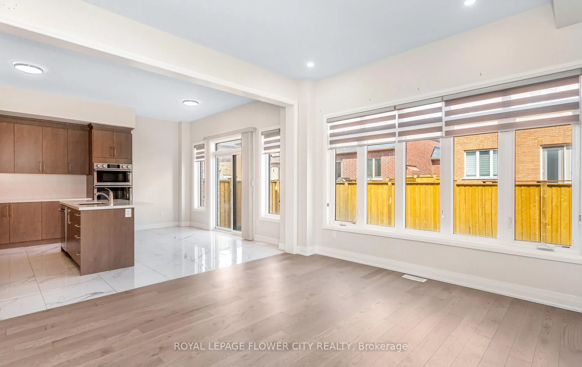 44 Royal Fern Crescent