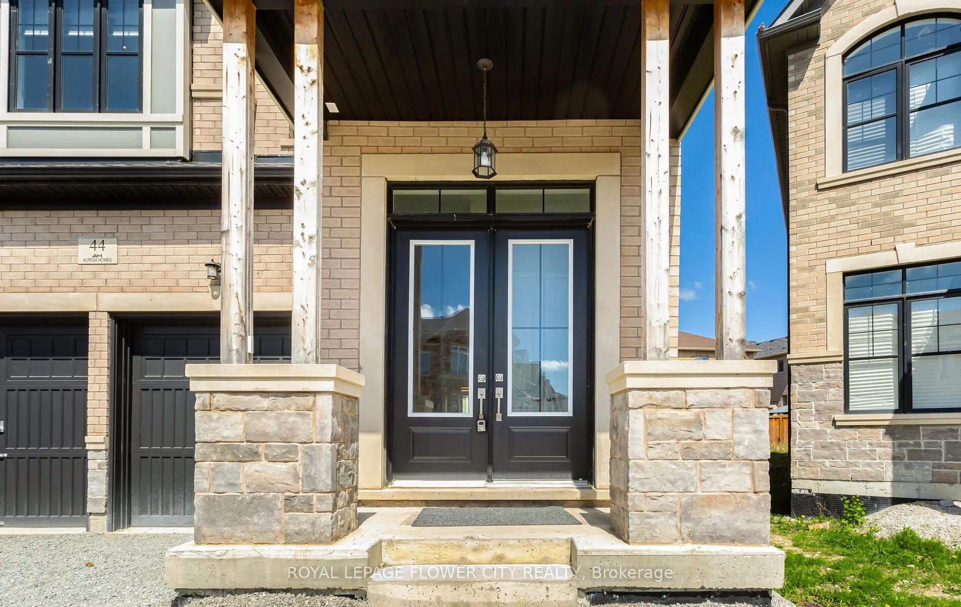 44 Royal Fern Crescent