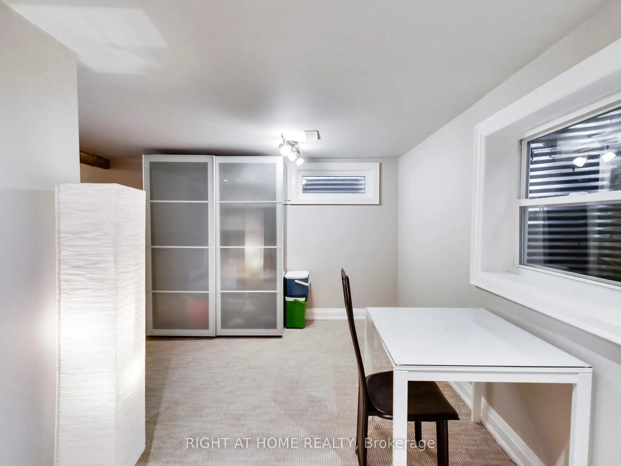 1816 Pattinson Crescent
