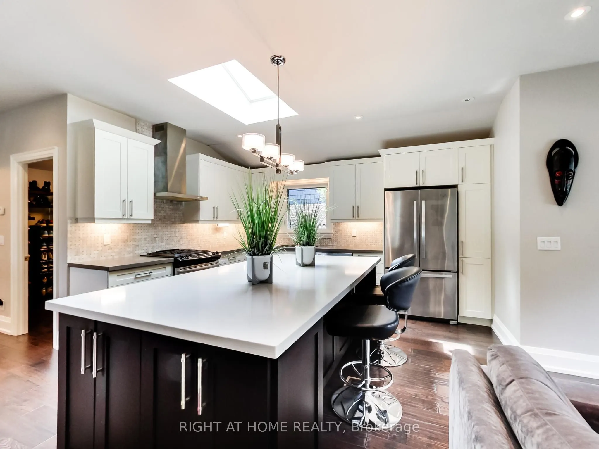 1816 Pattinson Crescent