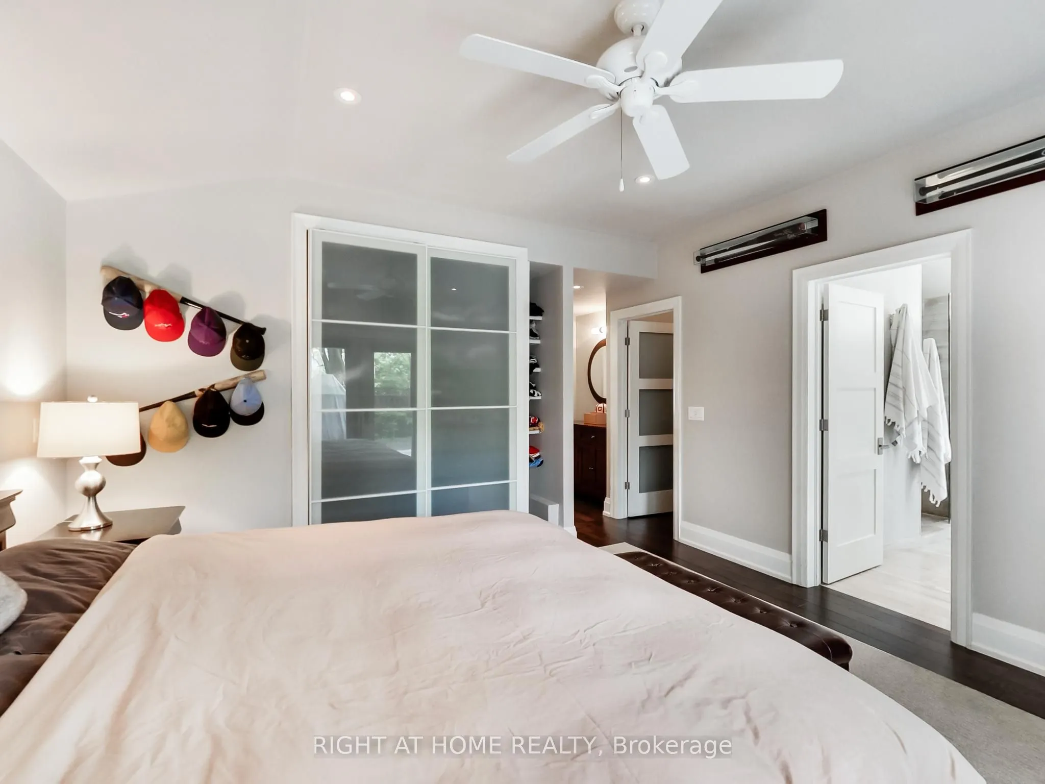 1816 Pattinson Crescent