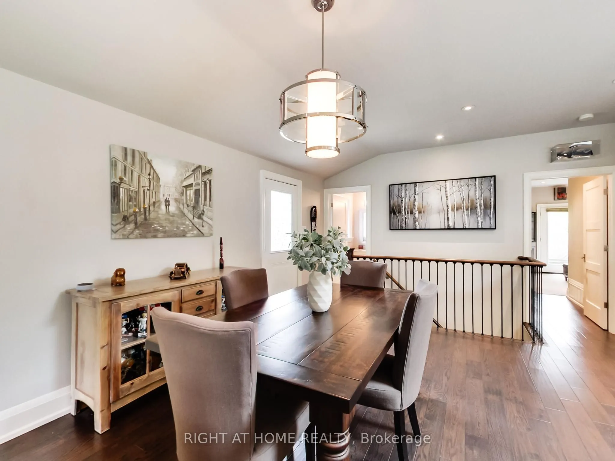 1816 Pattinson Crescent