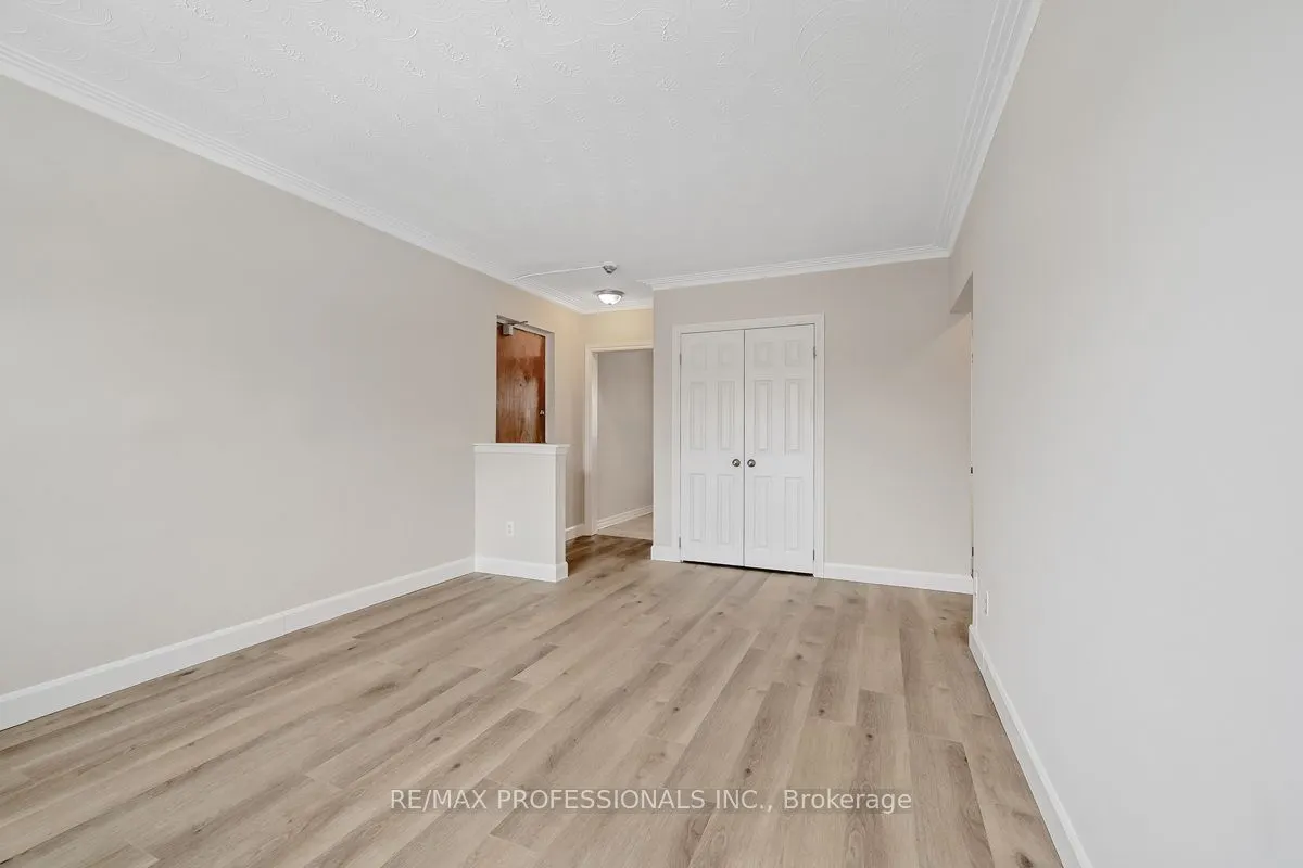 32 Heman Street, #4