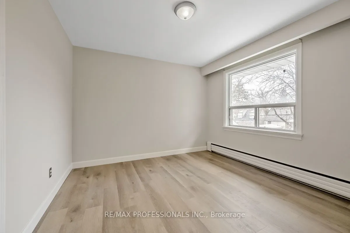 32 Heman Street, #4