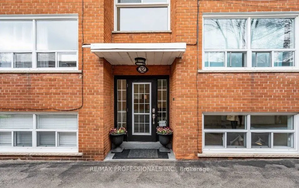 32 Heman Street, #4