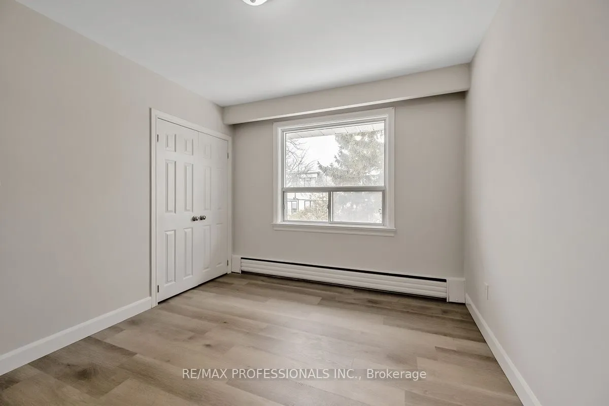 32 Heman Street, #4