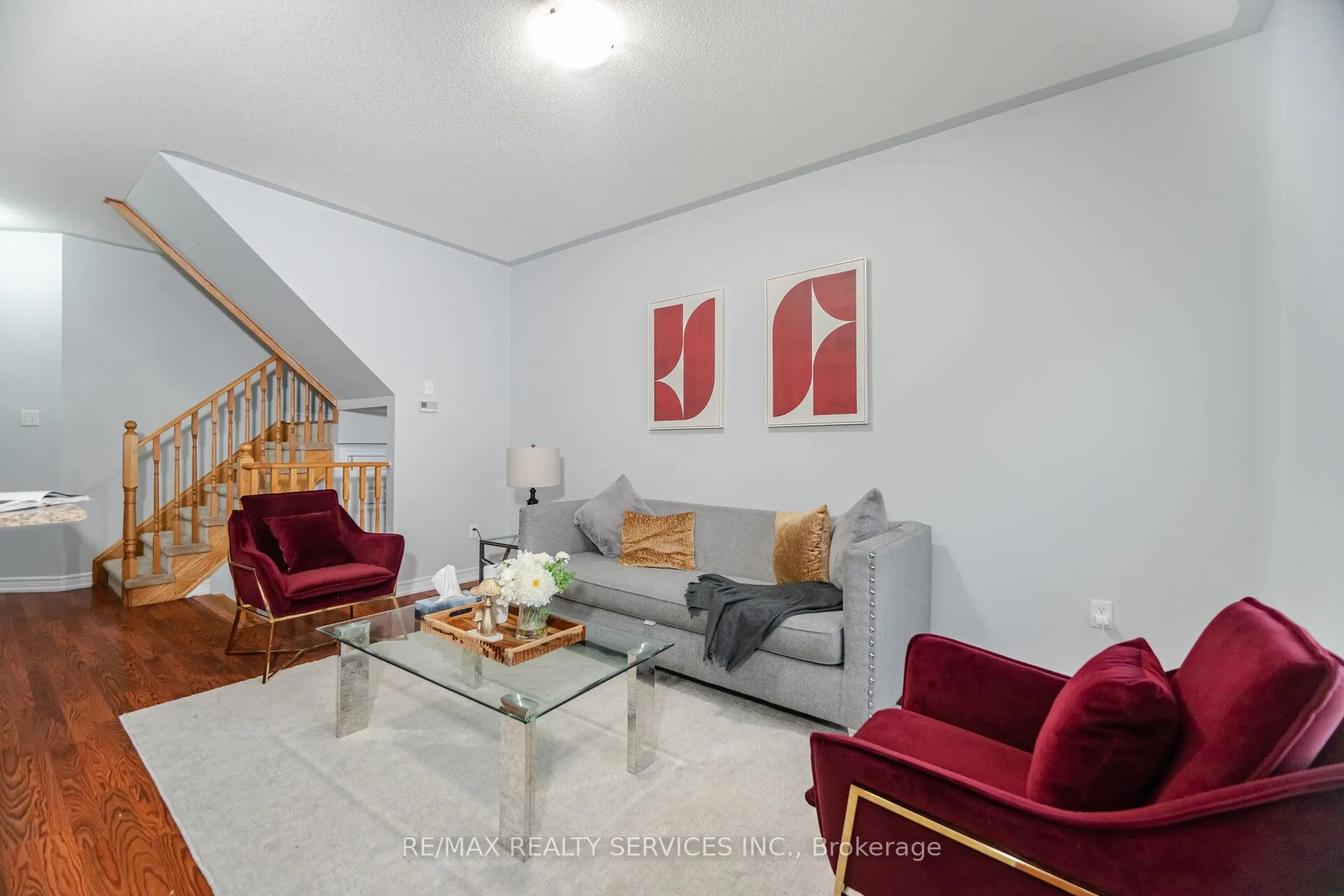 90 Crumlin Crescent
