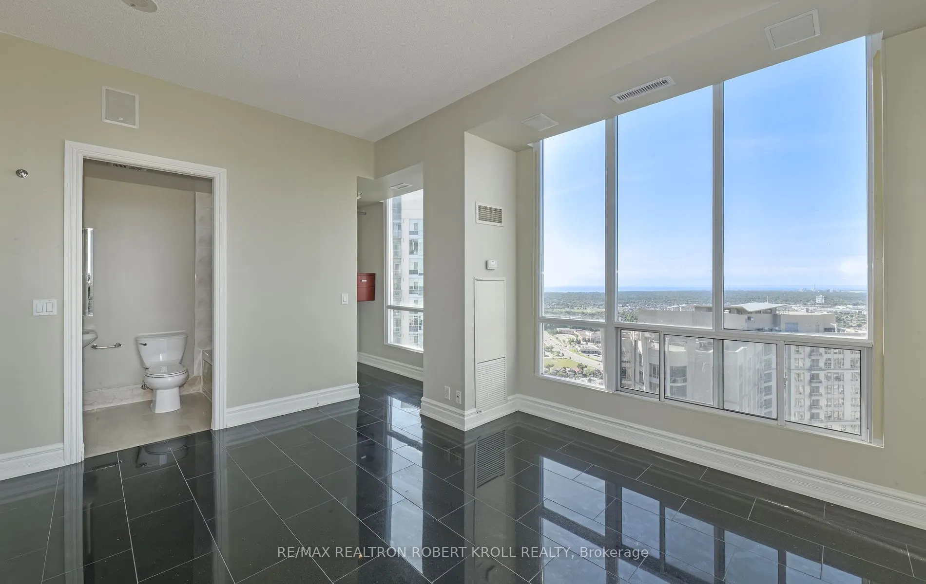 3939 Duke Of York Boulevard, #PH 7