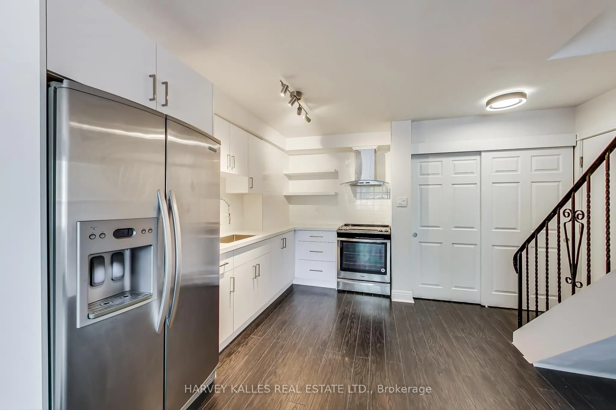 395 Keele Street