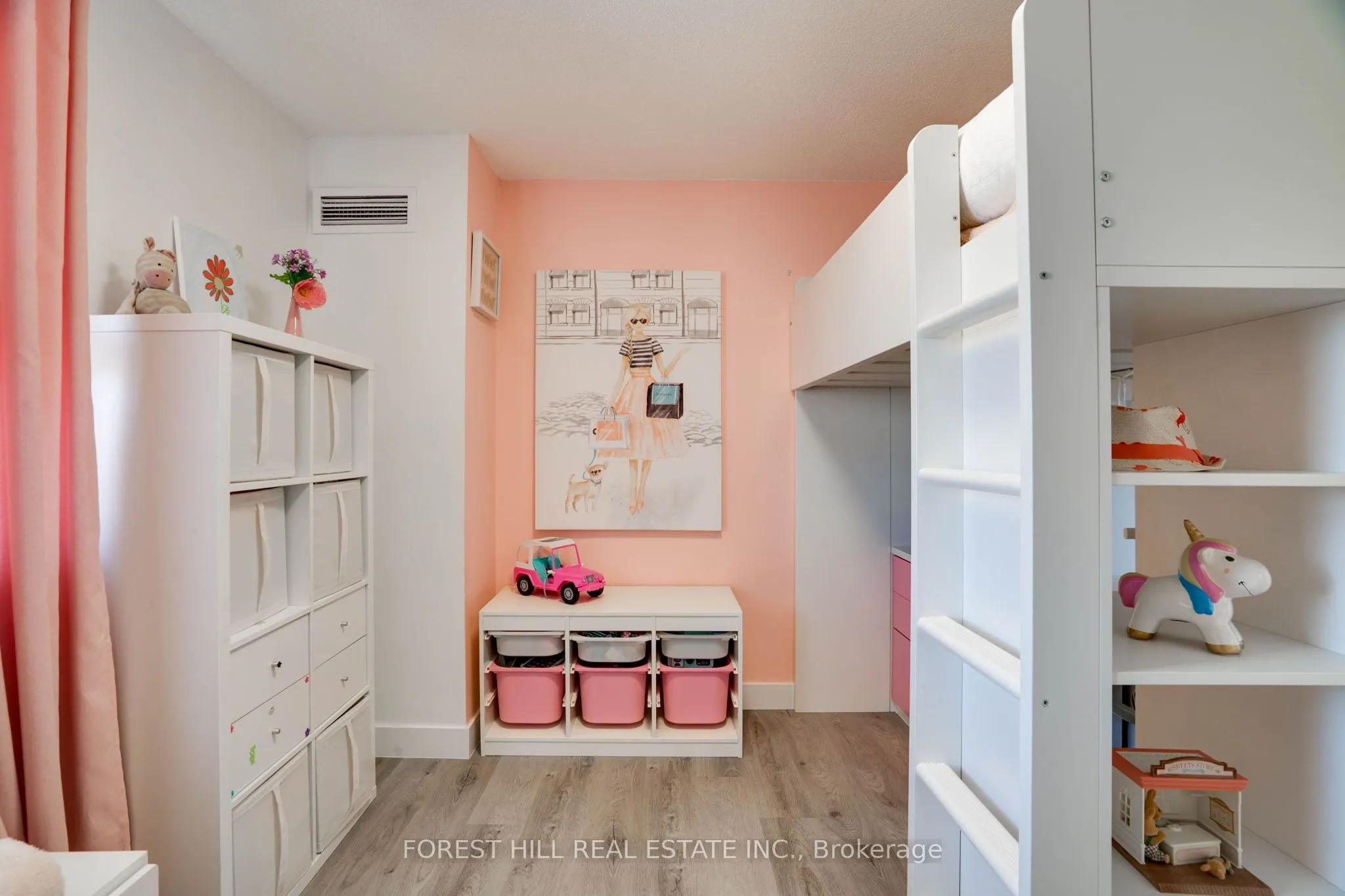 236 Albion Road, #1811