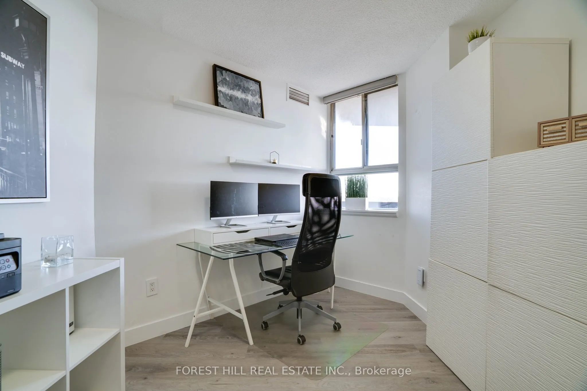 236 Albion Road, #1811
