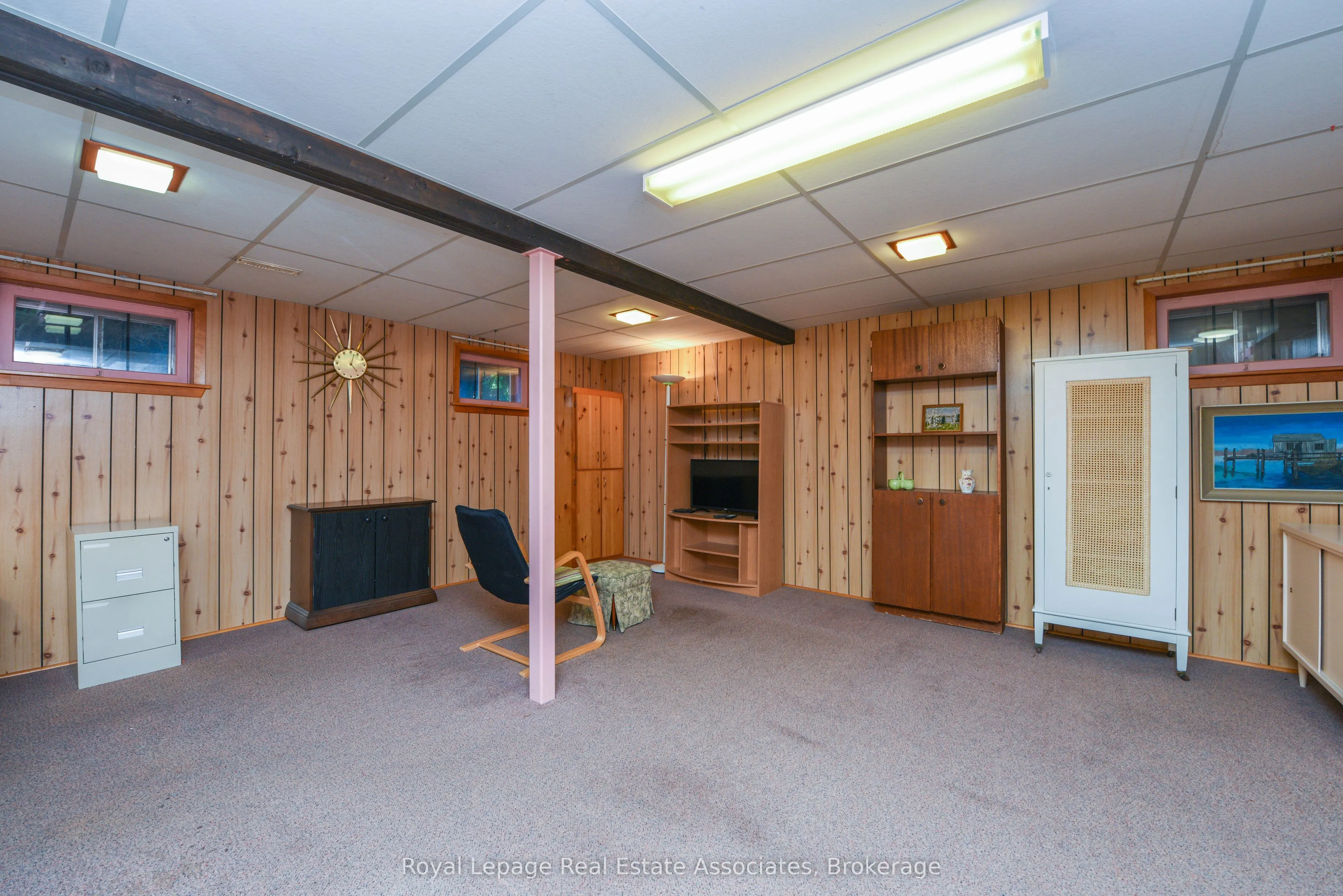 33 Deloraine Drive