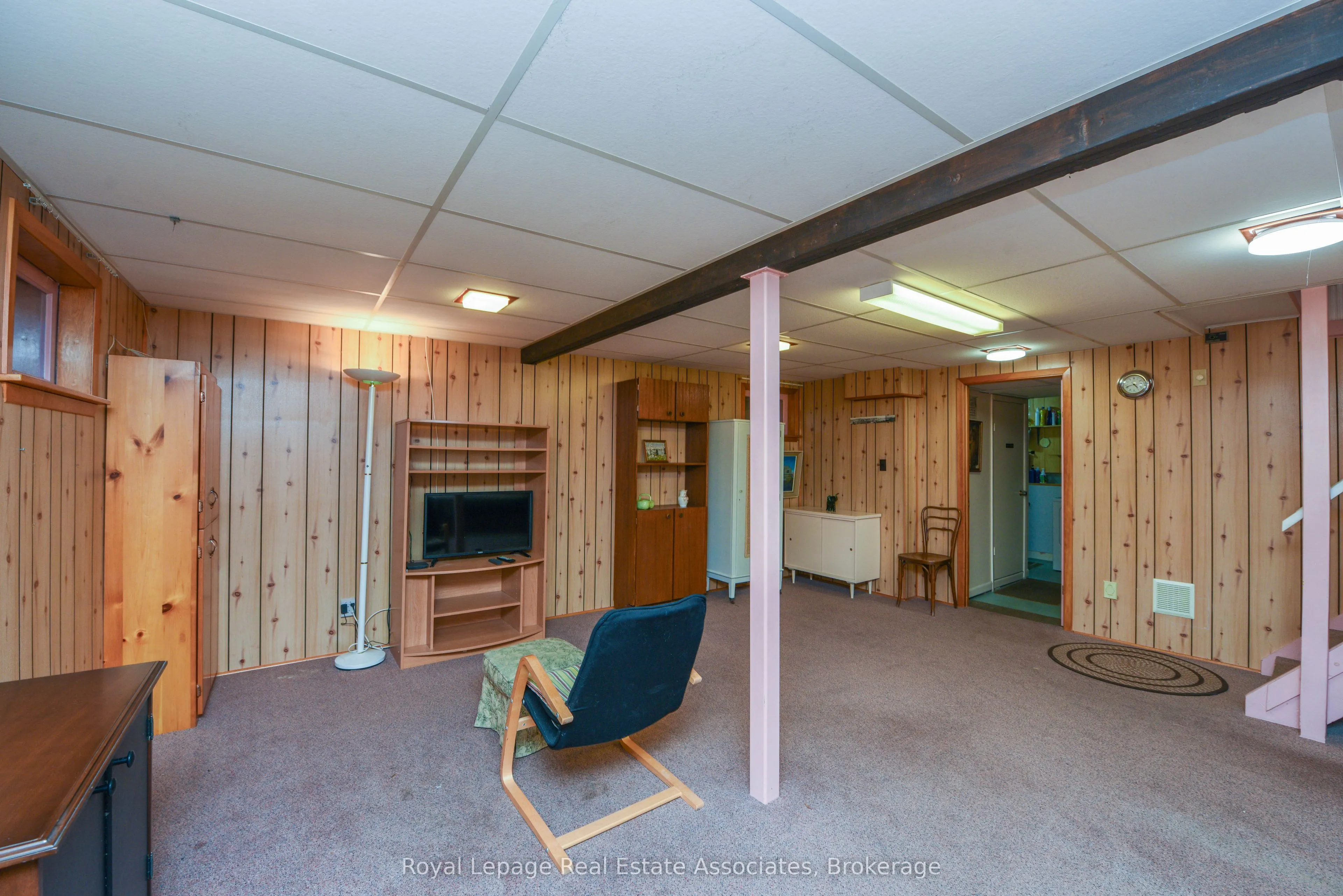 33 Deloraine Drive