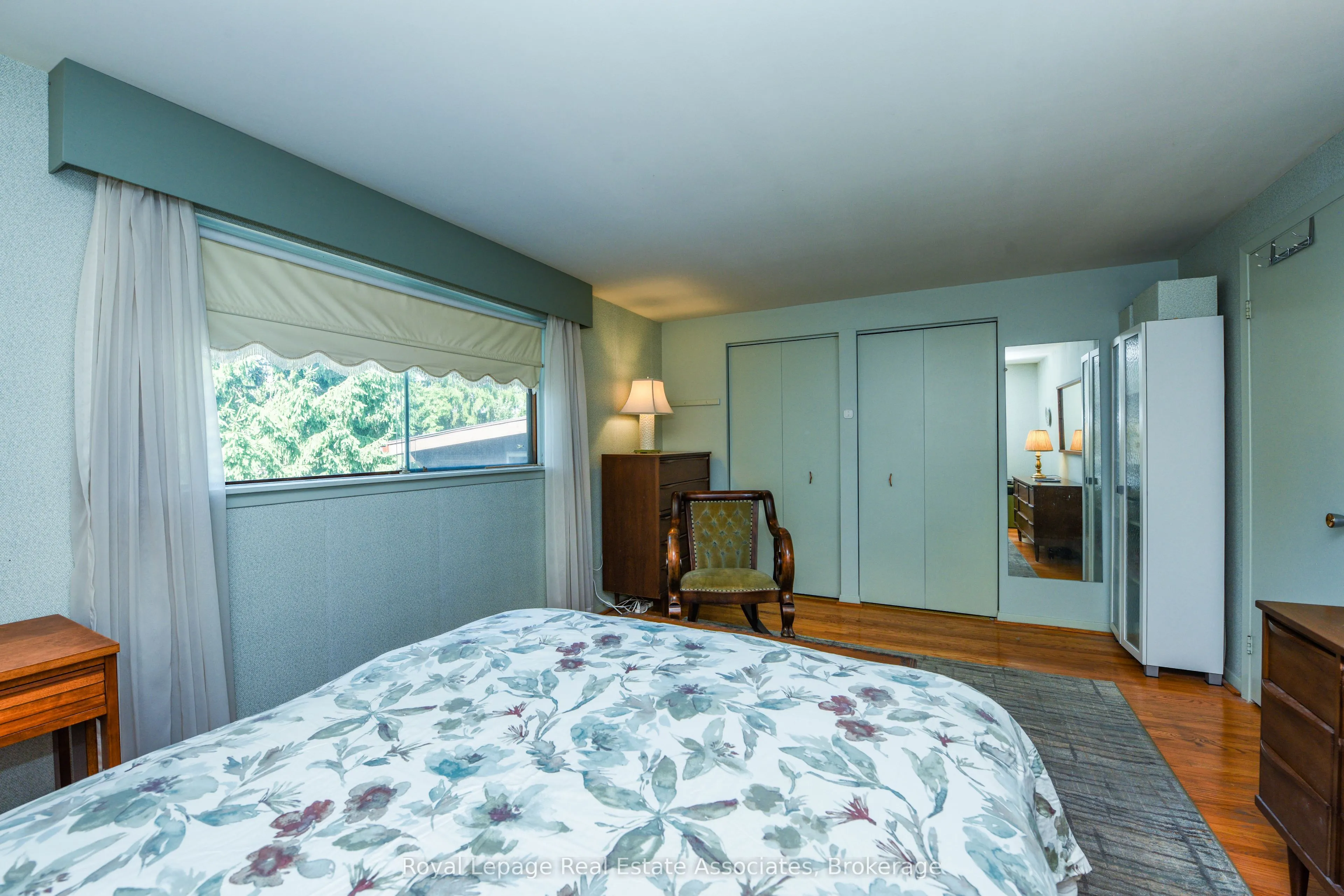 33 Deloraine Drive