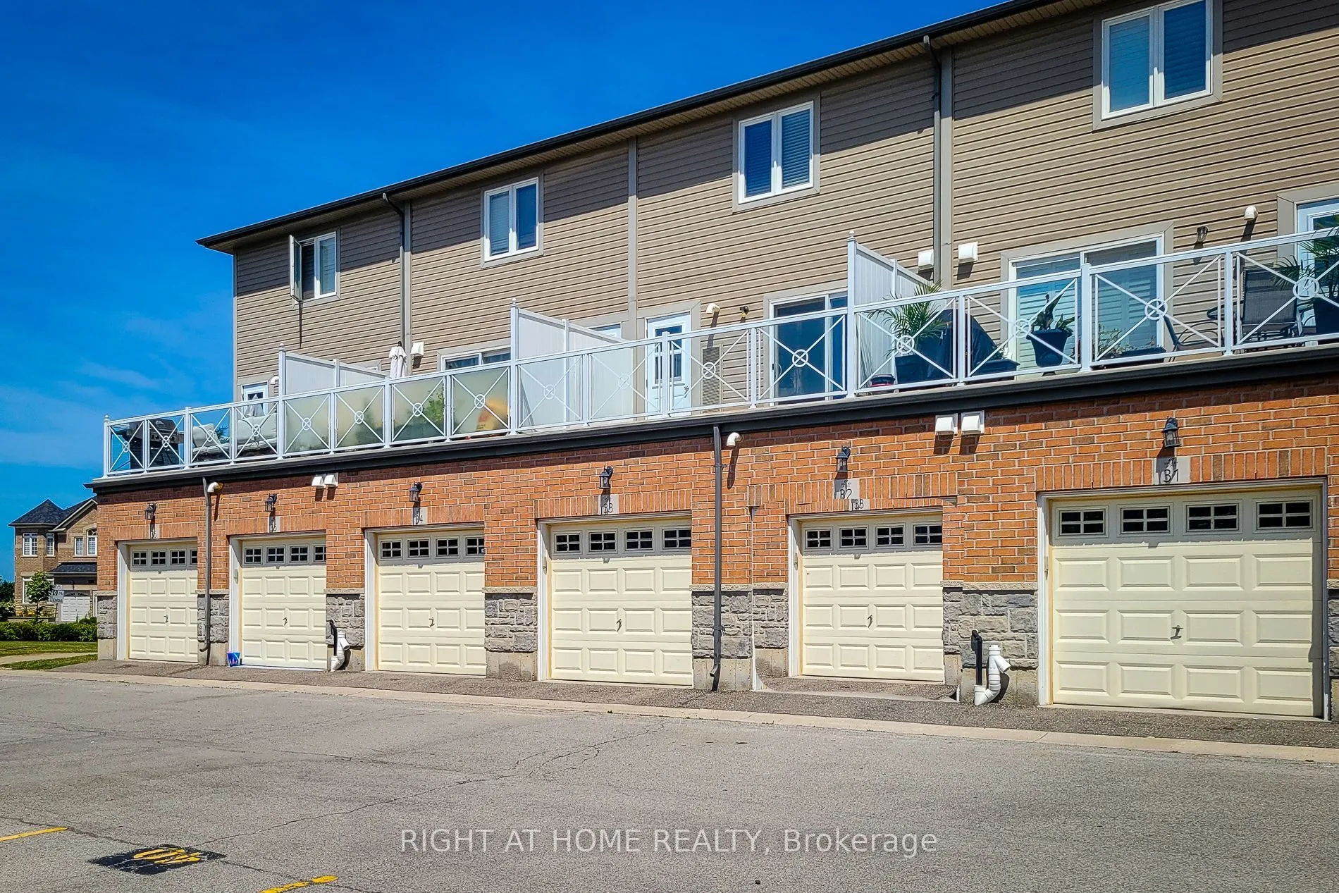 1380 Costigan Road, #33