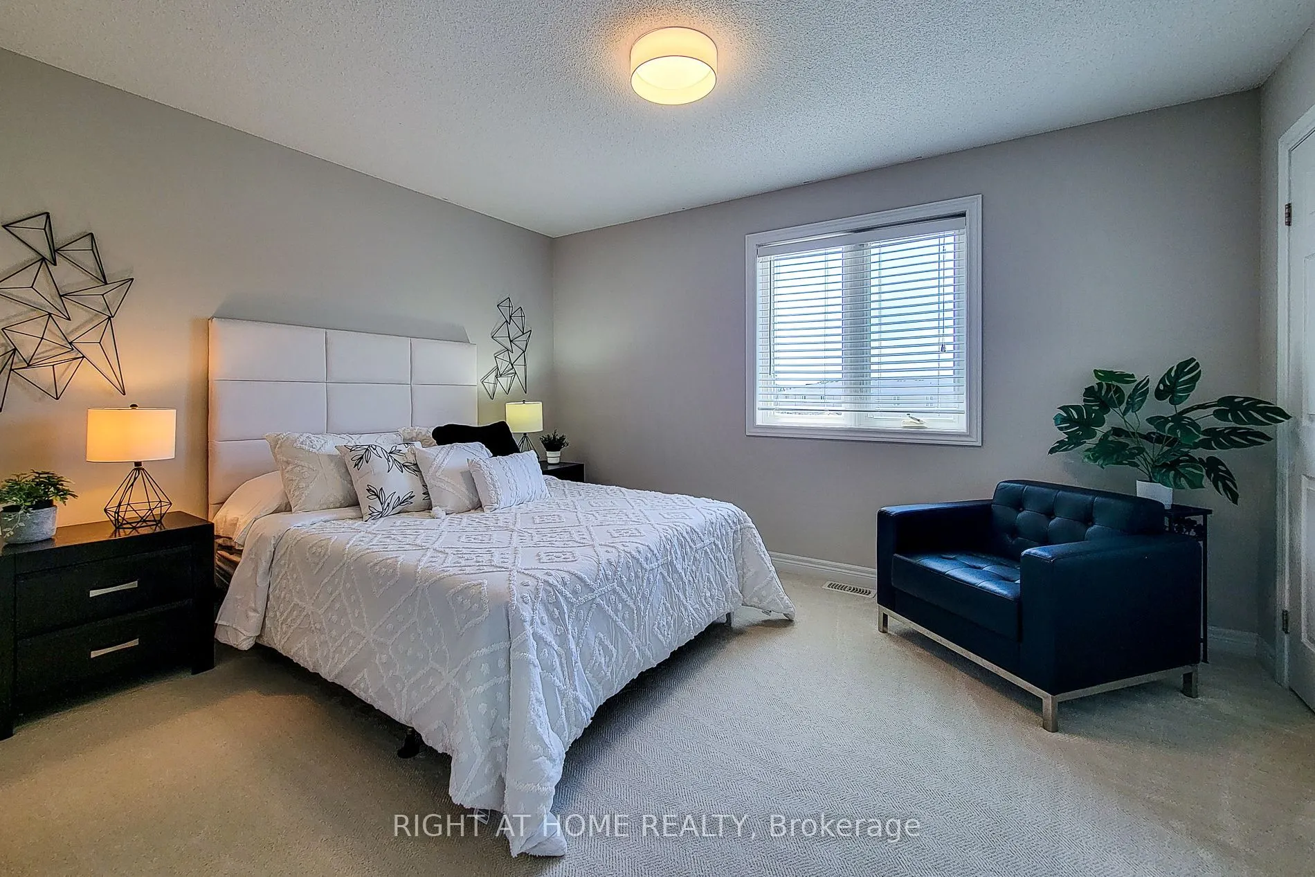 1380 Costigan Road, #33